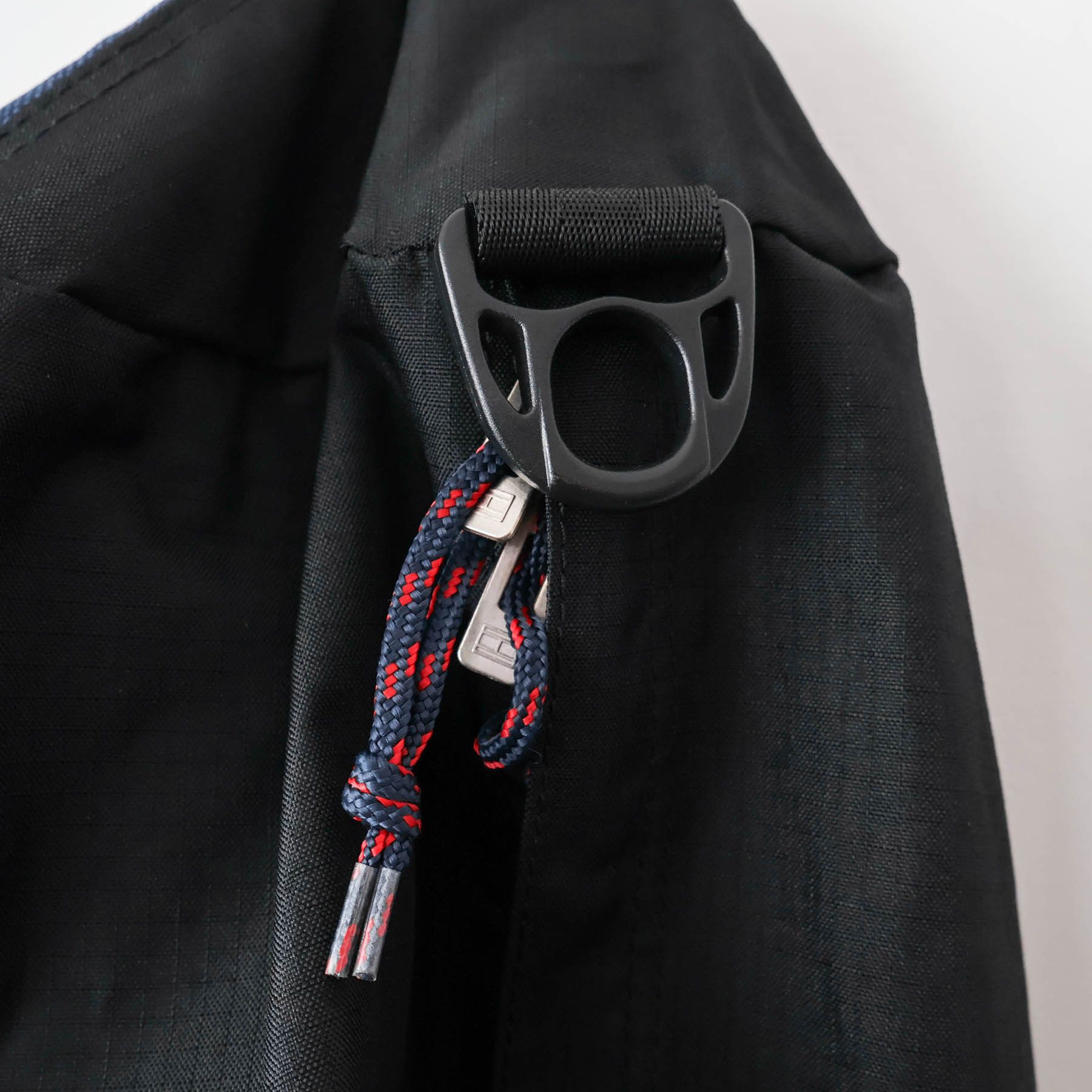 Vintage Vintage Y2K Tommy Hilfiger Extra Large Sailing Duffle Bag Size ONE SIZE - 3 Thumbnail