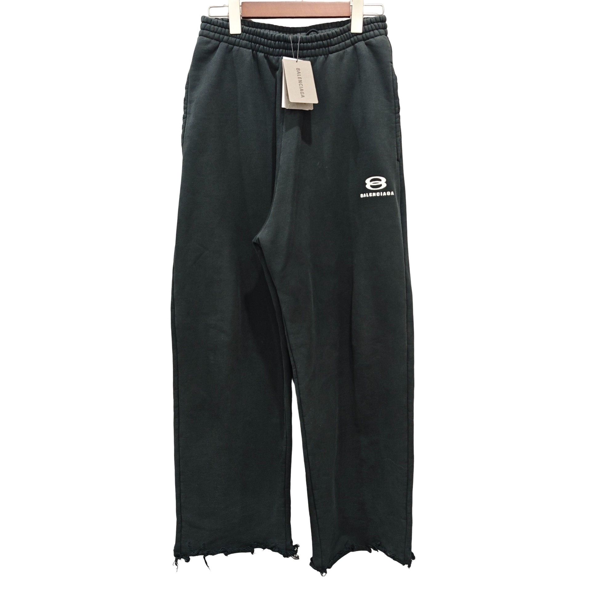 Balenciaga Balenciaga Distressed 8 Logo Sweatpants US XXS Size US 40 / EU 56 - 1 Thumbnail