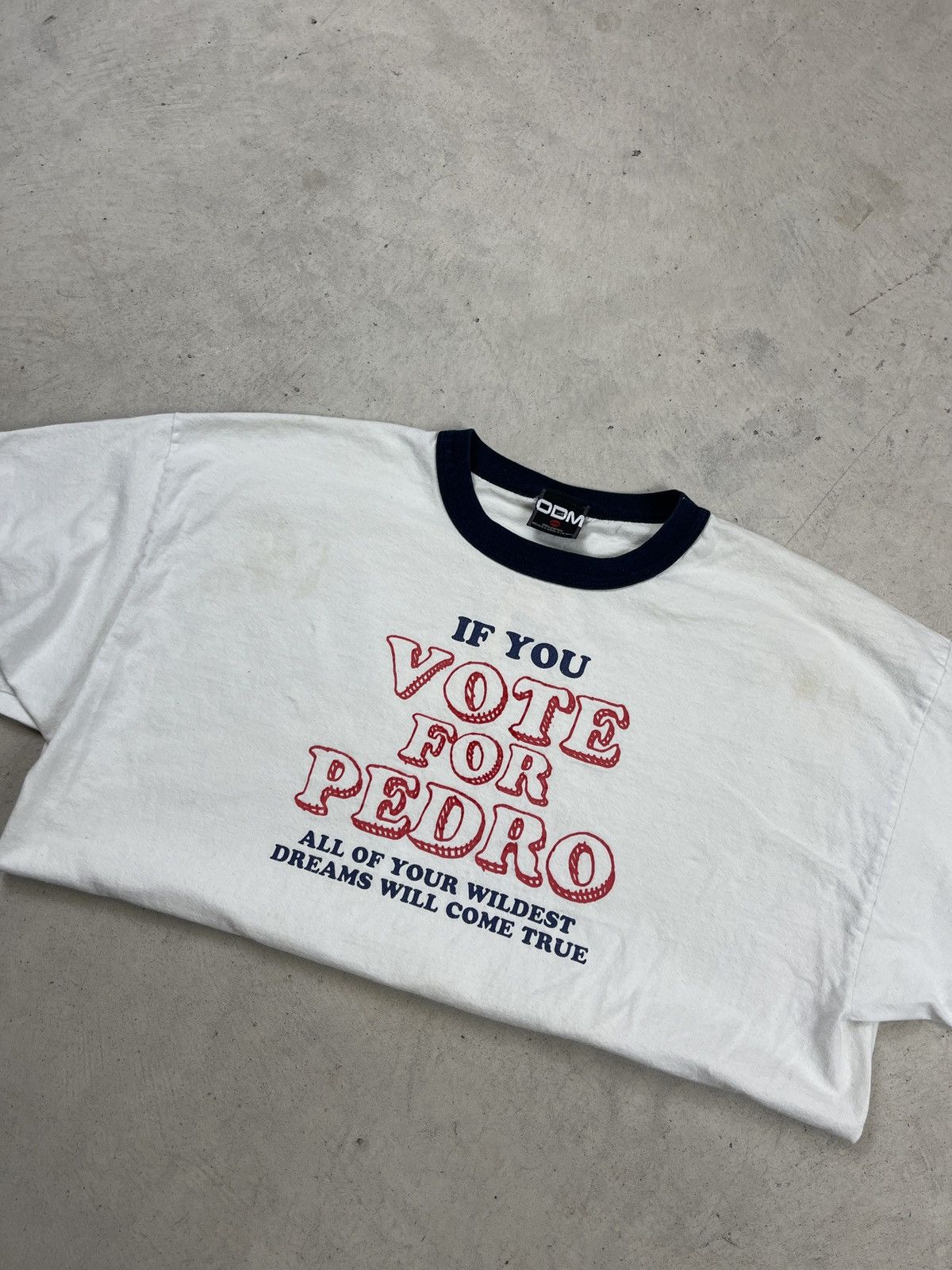 Vintage 2000s ‘Vote For Pedro’ Napoleon Dynamite Tee Size US XXL / EU 58 / 5 - 6 Thumbnail