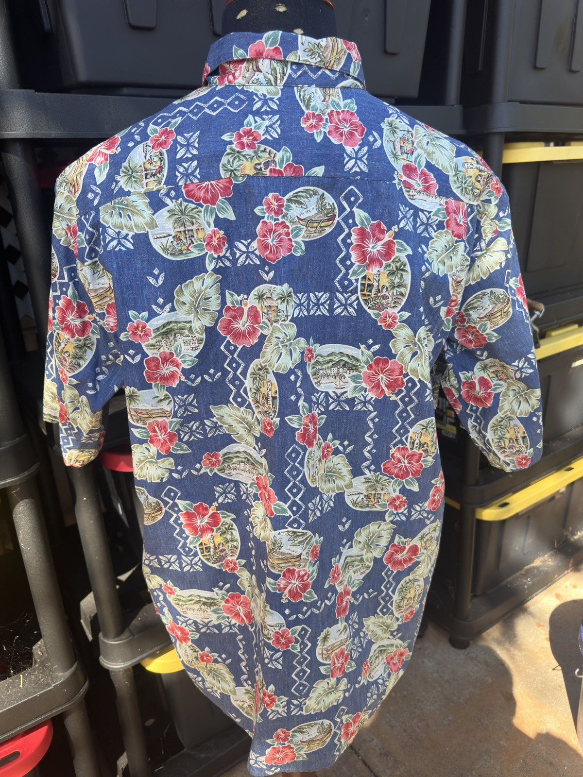 Reyn Spooner PreOwned Reyn Spooner Multicolored Hawaiian Print Men's XL Size US XL / EU 56 / 4 - 2 Thumbnail