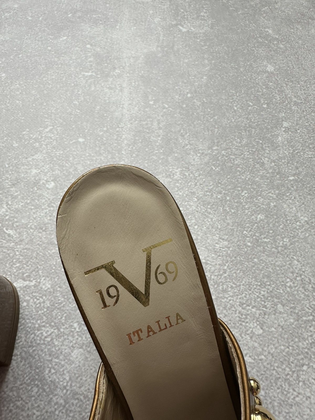 Versace versace 1969 shoes women platform gold size 36 made in Italy Size US 6 / IT 36 - 5 Thumbnail
