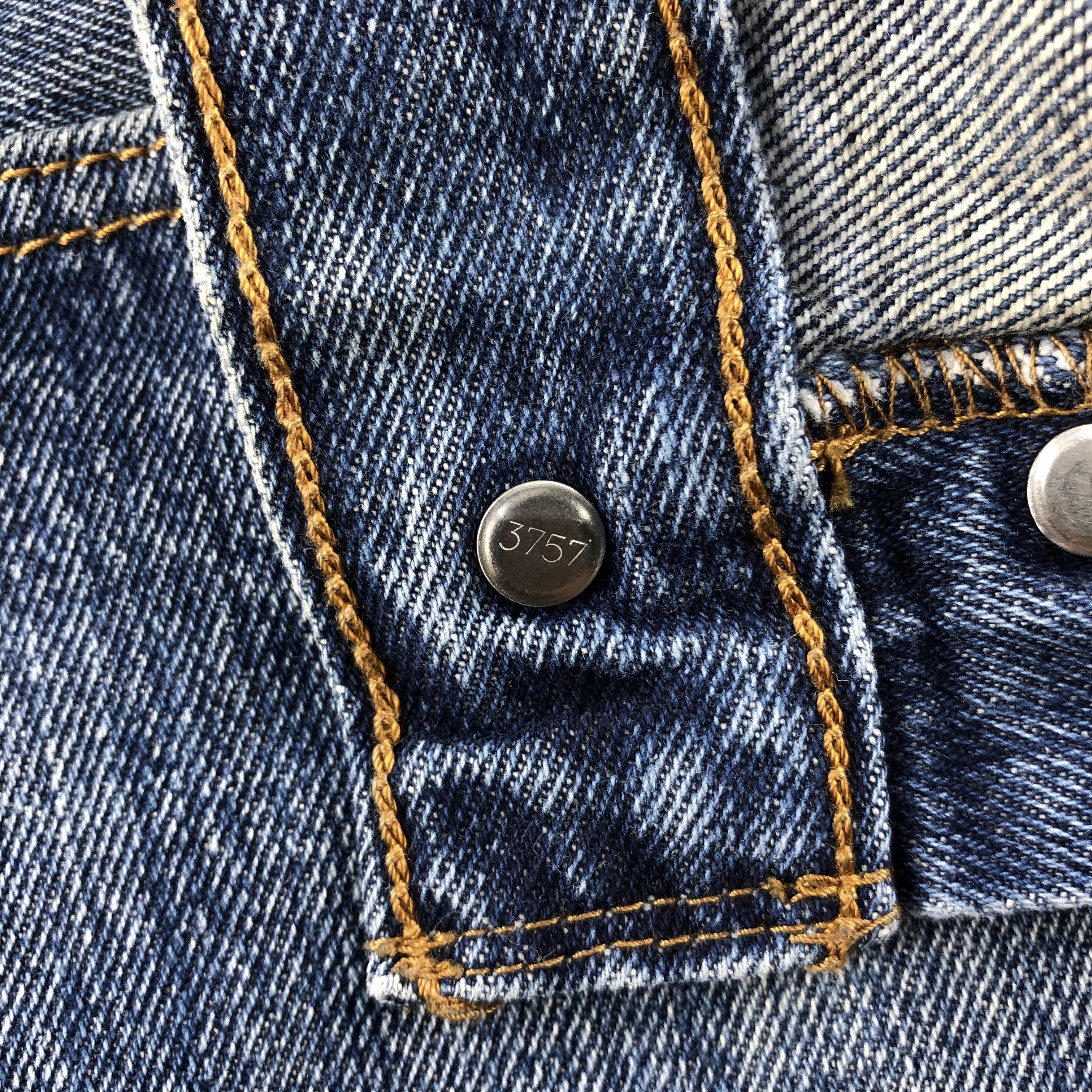 Levi's Vintage Jeans Levis 501 -JM979 Size US 33 - 10 Thumbnail