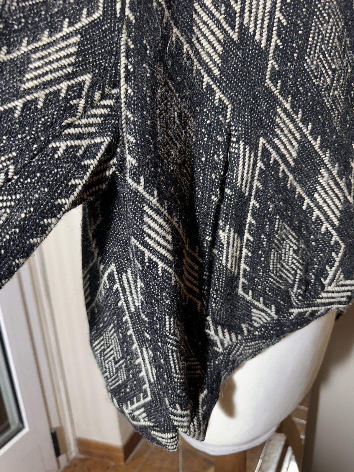 Yohji Yamamoto Magnificent short jacket in jacquard pattern Yohji Yamamoto Size M / US 6-8 / IT 42-44 - 6 Thumbnail