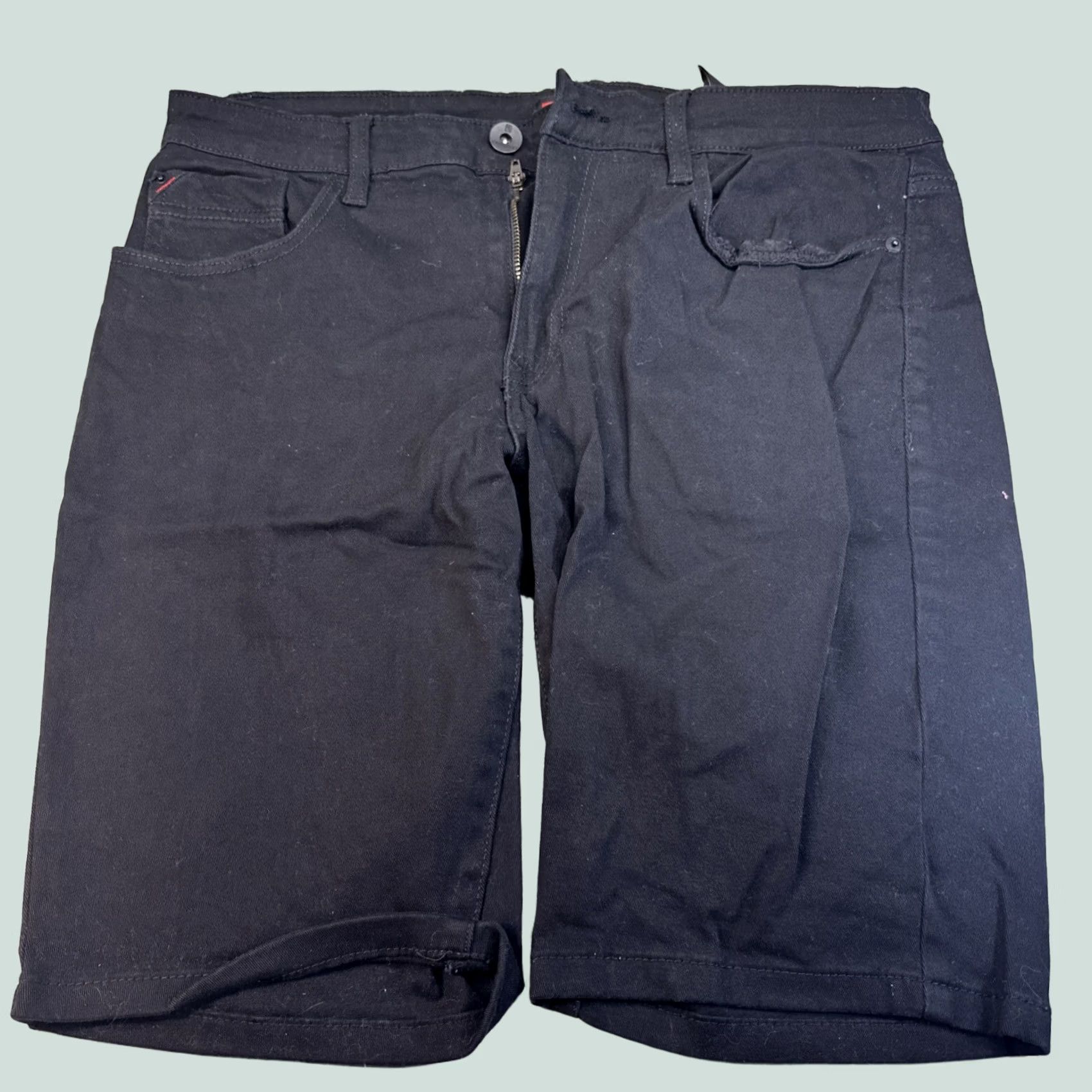 Southpole VINTAGE Southpole Men’s Jean Shorts Black 32 Slim Chino Shirt? Size US 32 / EU 48 - 1 Thumbnail