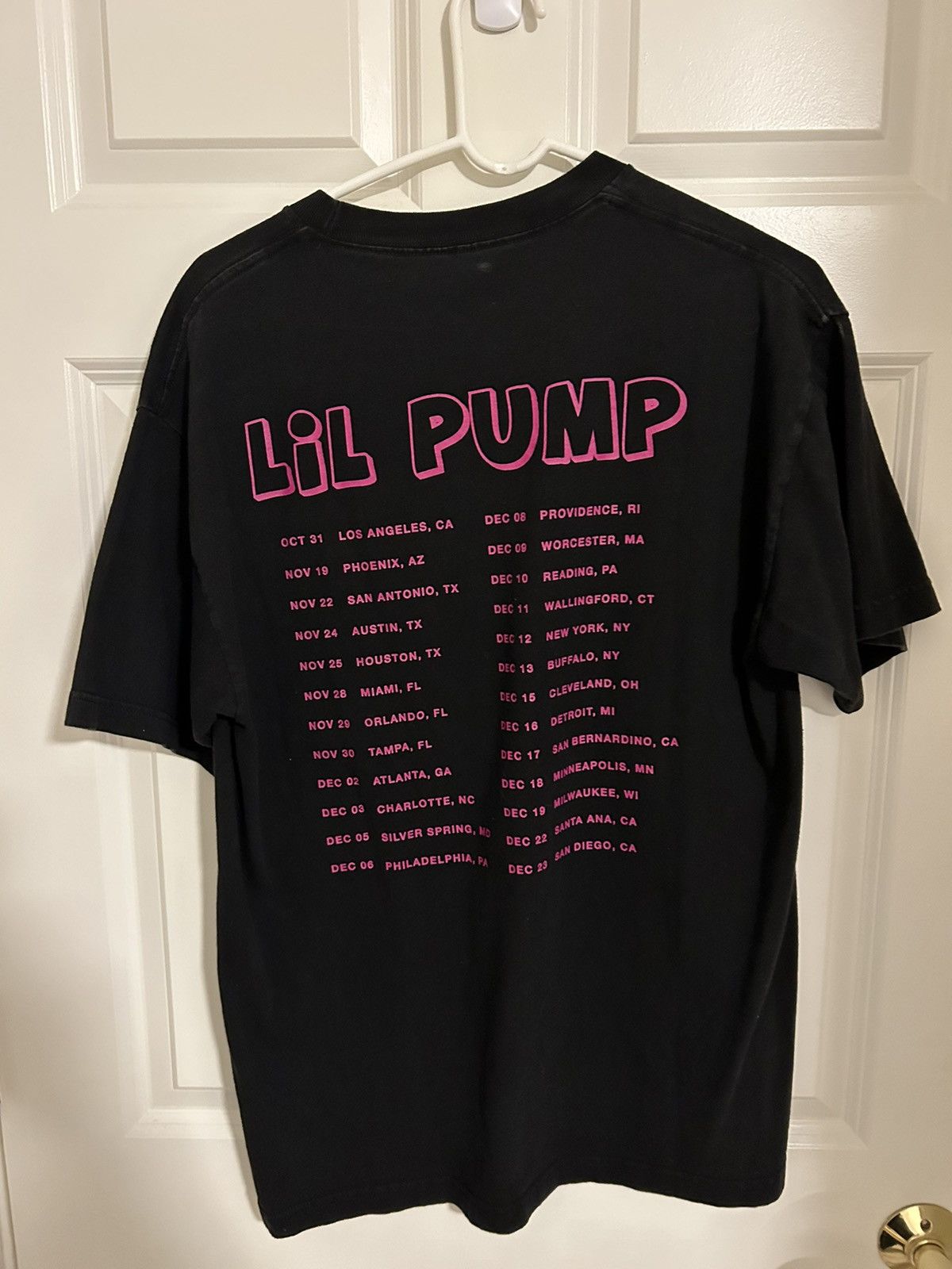 Band Tees Lil Pump Tour shirt 2017 Size US L / EU 52-54 / 3 - 4 Thumbnail