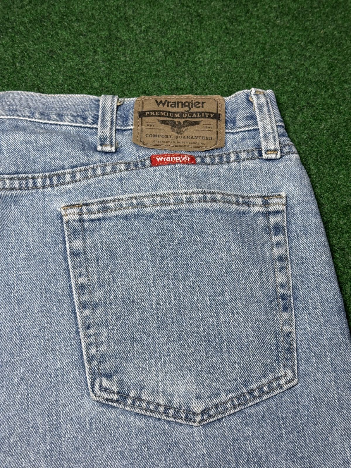 Wrangler Y2K Wranger Light Wash Jorts Baggy Grunge Denim Shorts Size US 38 / EU 54 - 2 Thumbnail