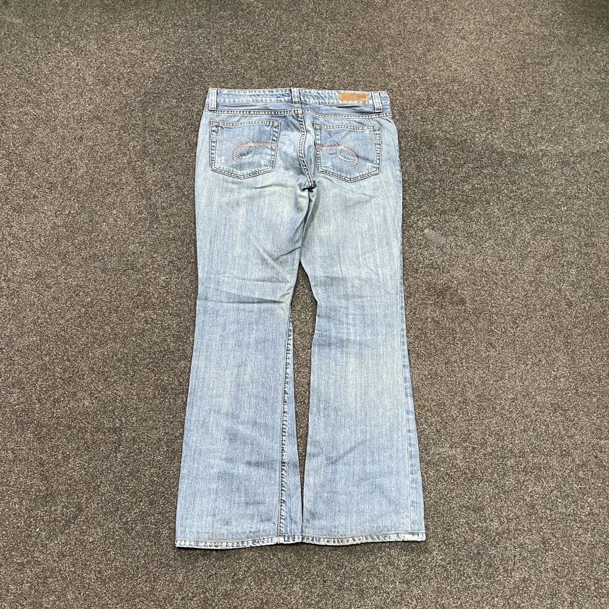 Vintage Vintage Y2K Light Wash Baggy Bootcut Jeans Thrashed Skate Size 32" / US 10 / IT 46 - 1 Thumbnail
