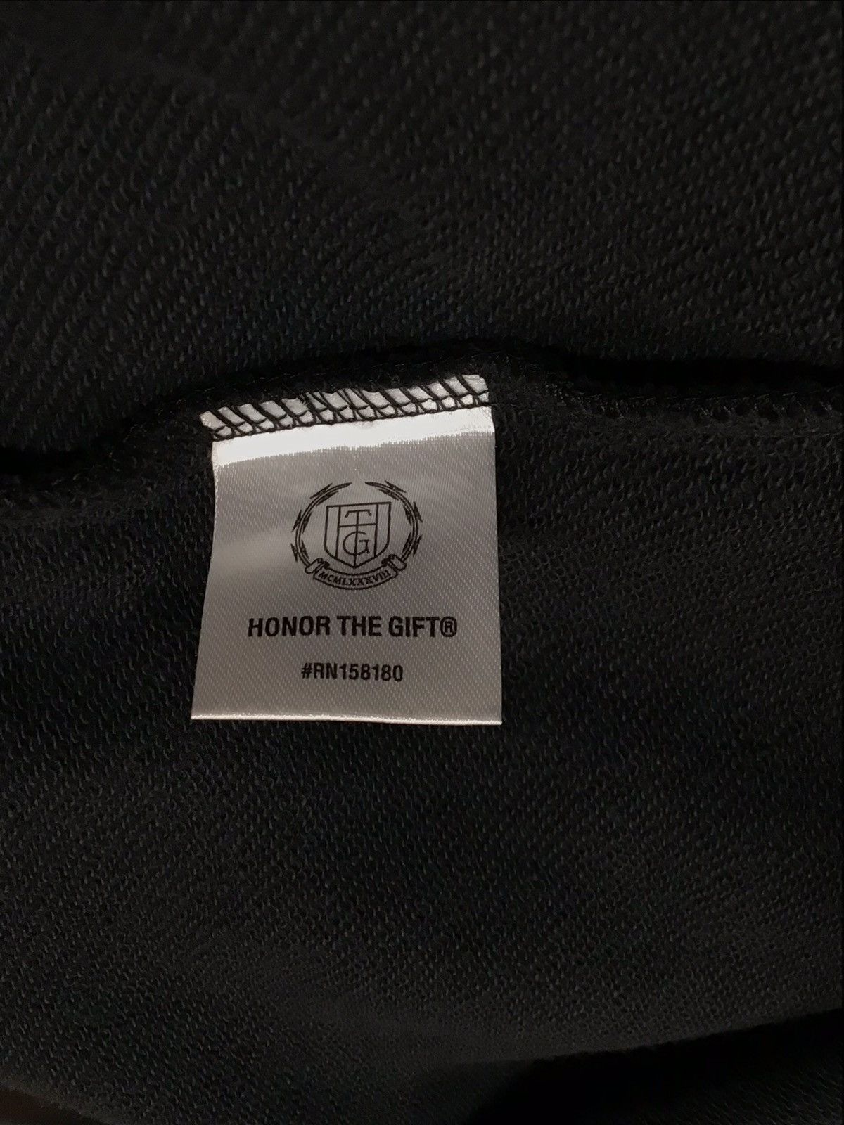 Honor the Gift HONOR THE GIFT D-HOLIDAY 1988 DRIVE IN CREWNECK BLACK Size US M / EU 48-50 / 2 - 4 Thumbnail