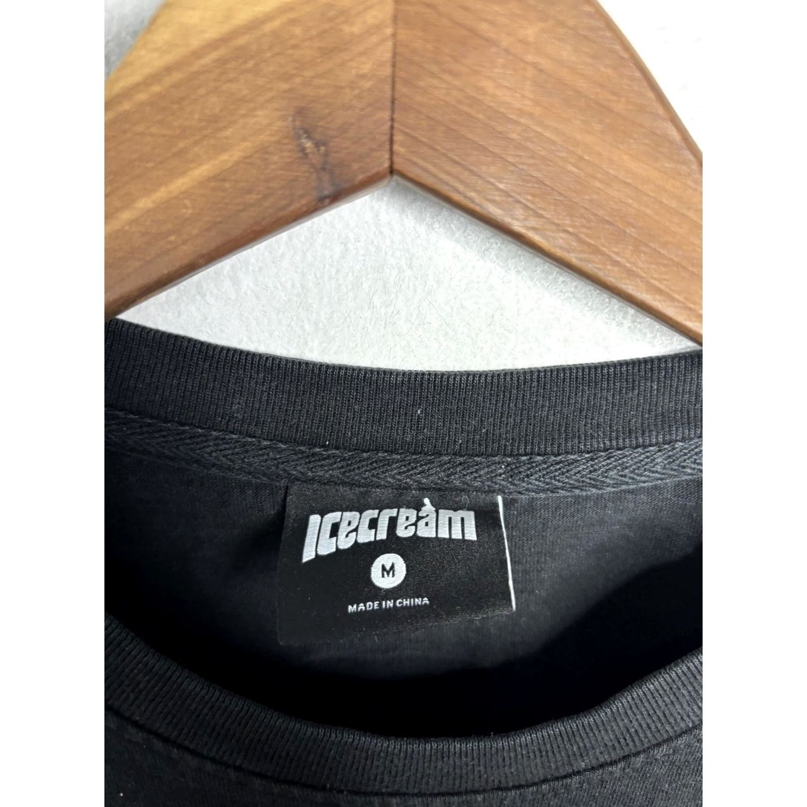 Vintage VINTAGE Icecream Shirt Mens M Black Graphic Cone Cherry Head Tee Skate Streetwear Size US M / EU 48-50 / 2 - 3 Thumbnail