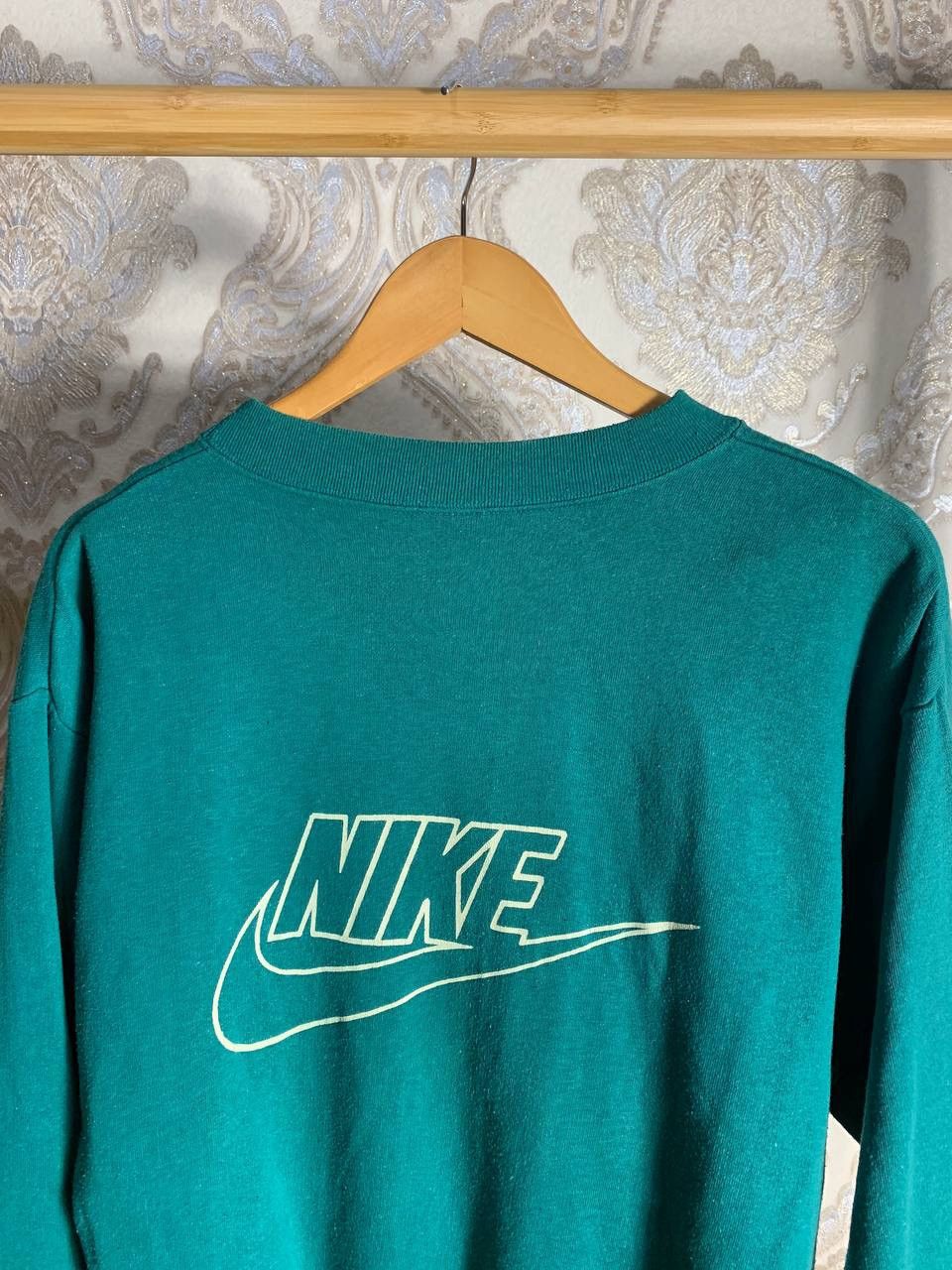 Nike VINTAGE NIKE BIG LOGO SWOOSH RETRO SWEATSHIRT USA Y2K 90s Size US M / EU 48-50 / 2 - 9 Thumbnail
