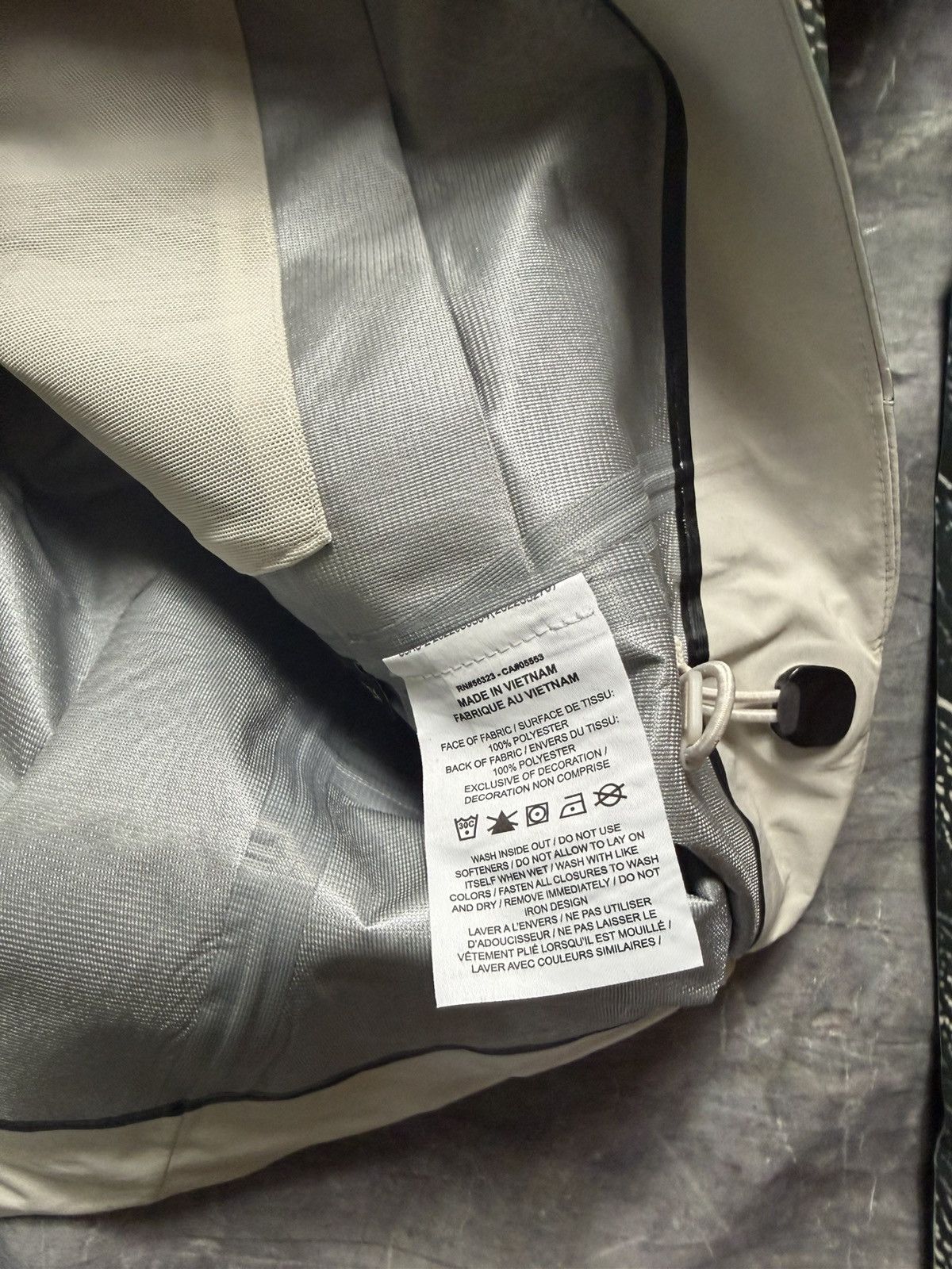Nike ACG Nike by Yaku ACG Goretex Reptiloid Jacket 1 of 1 Size US L / EU 52-54 / 3 - 14 Thumbnail