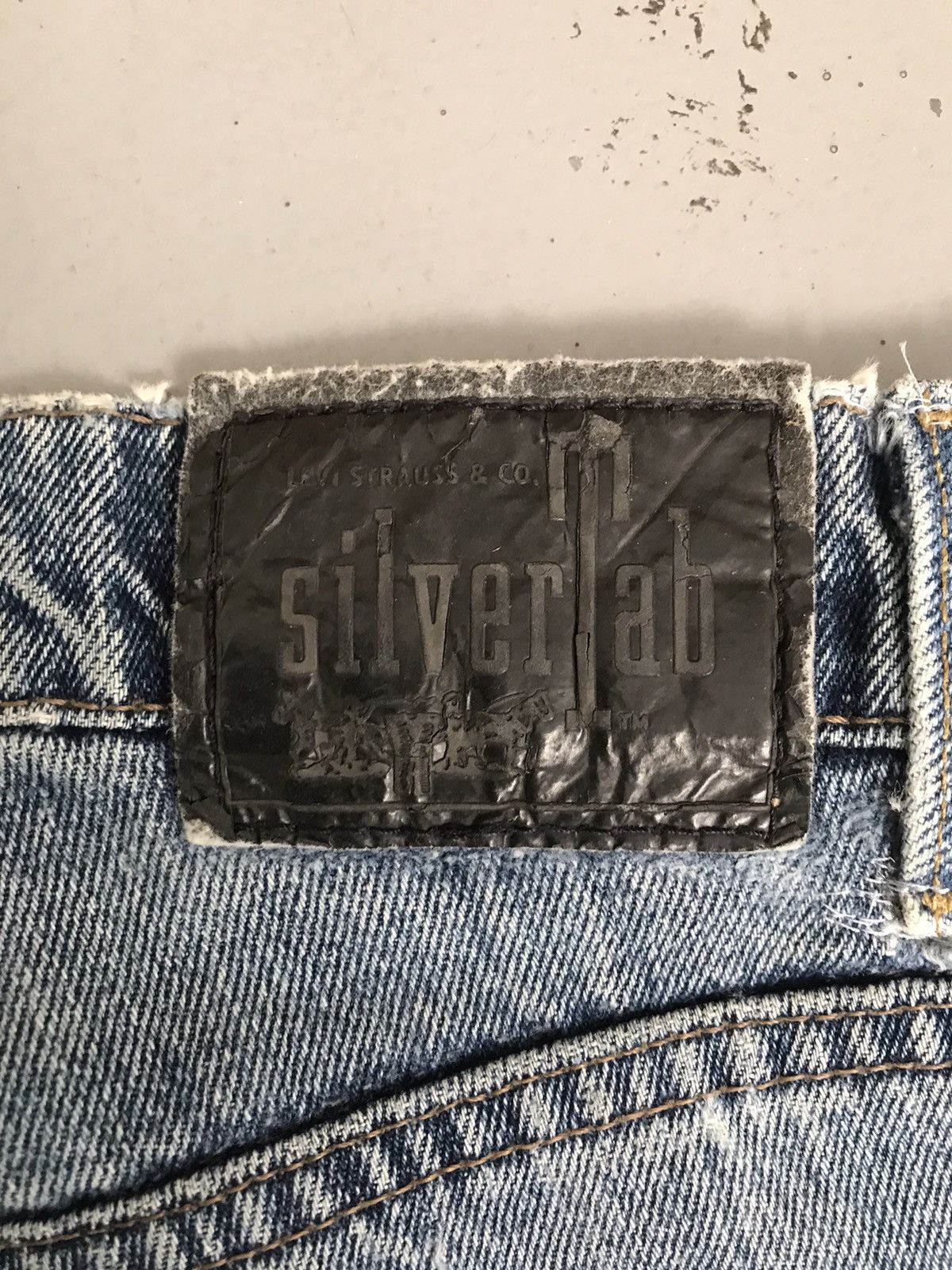 Levi's × Vintage Vintage Levi’s silver tab denim Size US 35 - 11 Thumbnail