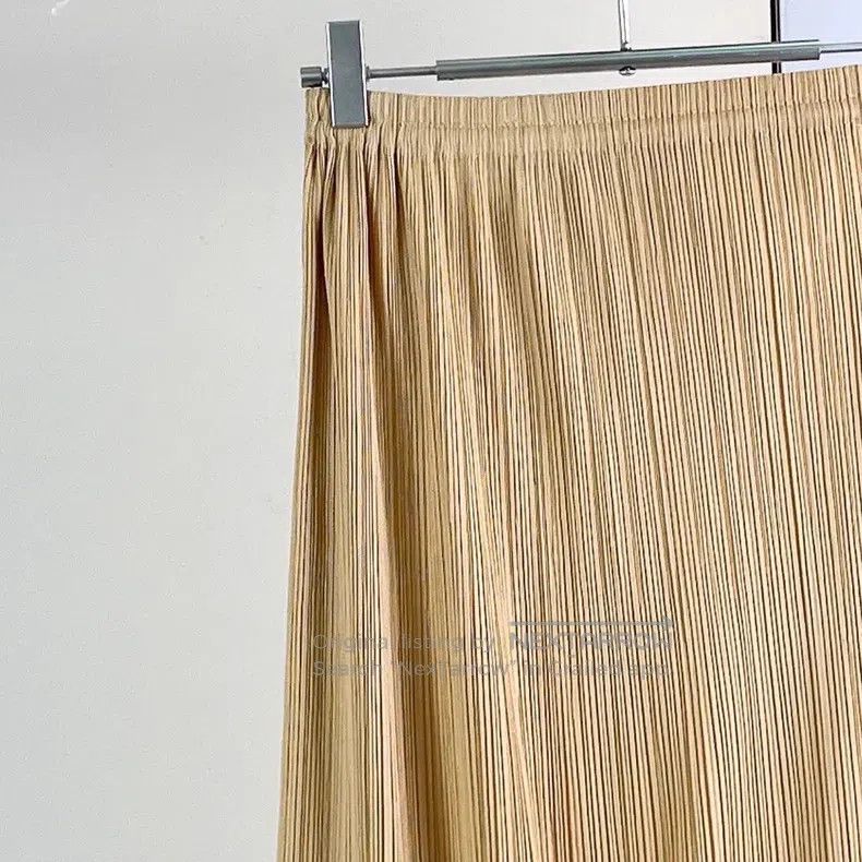Issey Miyake Issey Miyake size:3 Yellow Midi Skirt Size 22" - 3 Thumbnail