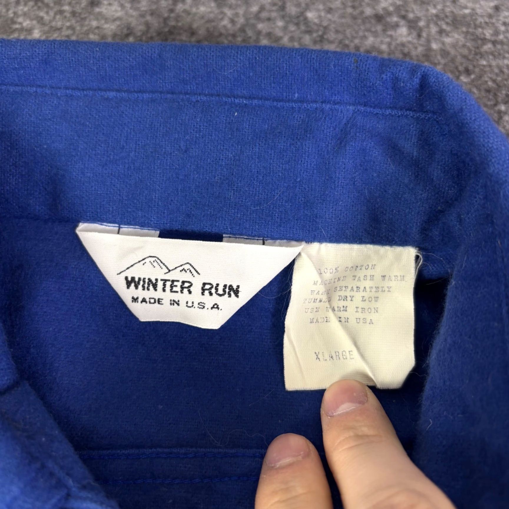 Vintage VINTAGE Winter Run Shirt XL Blue Embroidered Button-Up Casual Workwear USA 90s Mens Size US XL / EU 56 / 4 - 3 Thumbnail