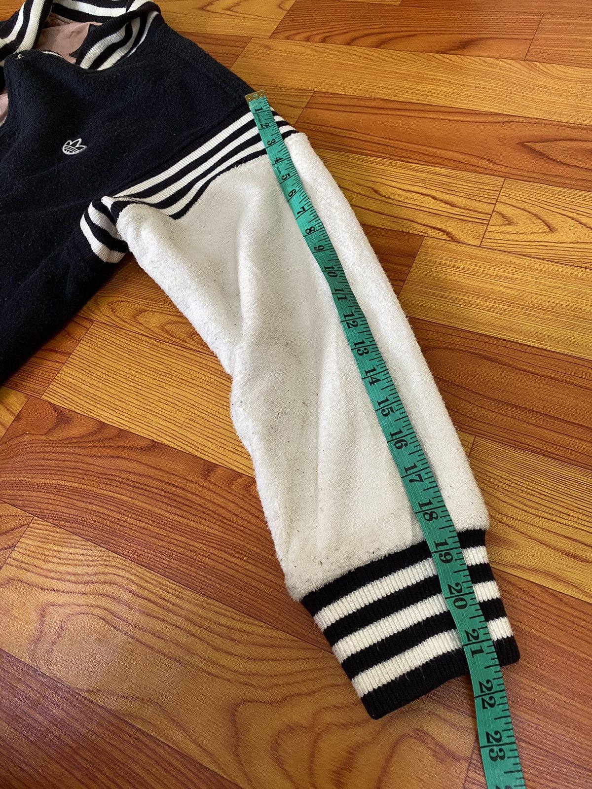 Adidas Vintage Adidas Varsity Jacket Size US L / EU 52-54 / 3 - 12 Thumbnail