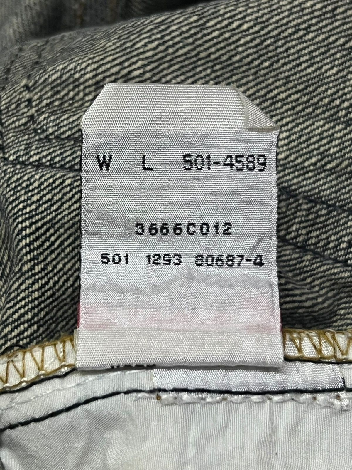 Levi's Vintage Clothing Vintage 90s “Levi’s 501XX Made in USA Vintage Reissue” Size US 31 - 19 Thumbnail