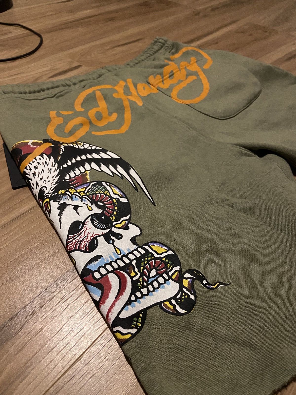 Christian Audigier × Ed Hardy Ed Hardy Eagle + Skull Sweatshort (Green) Size US 31 - 3 Thumbnail
