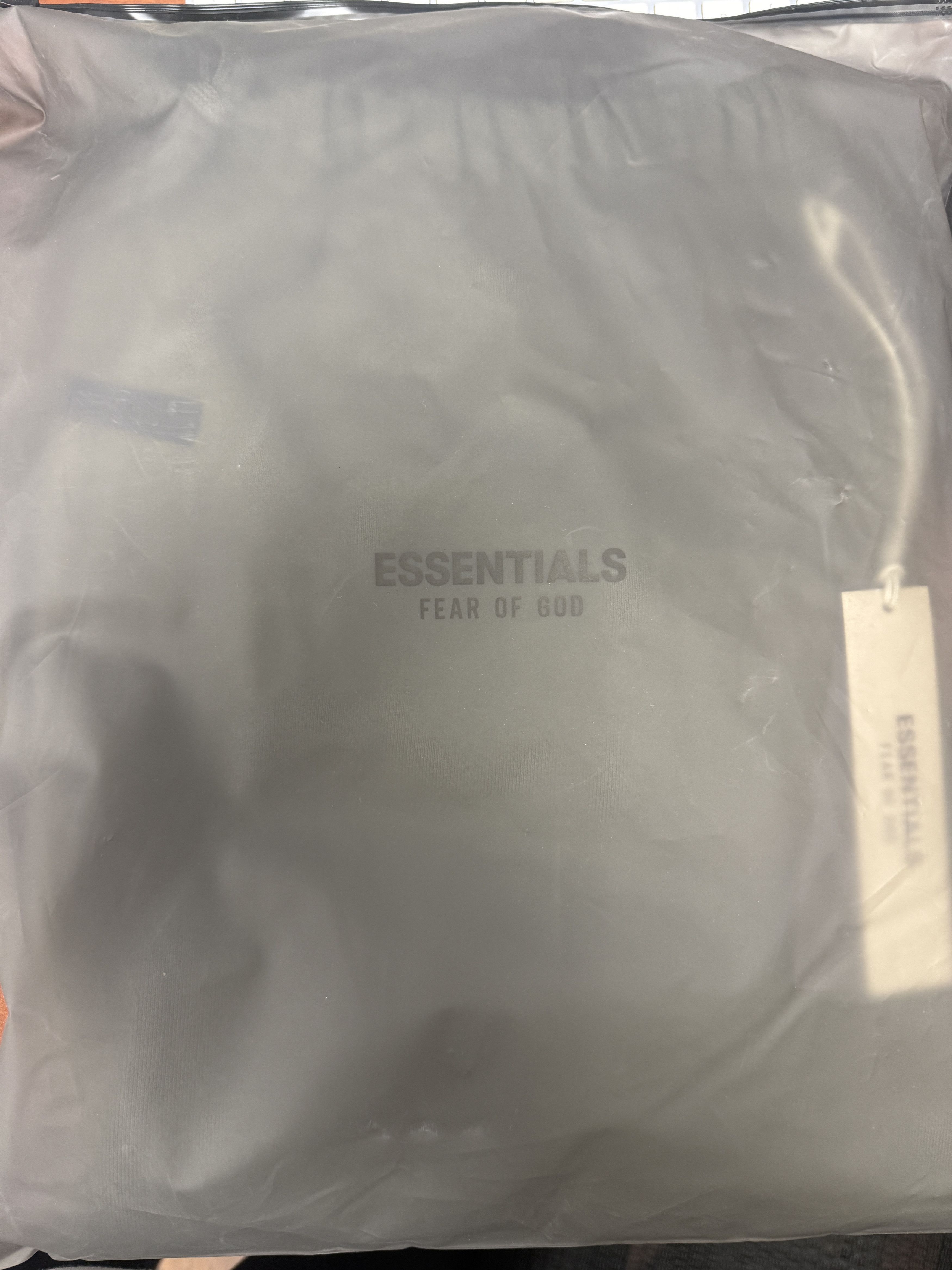 Essentials Fear of God Essentials Fleece Relaxed Sweatpant Military XXL Size US 40 / EU 56 - 3 Thumbnail
