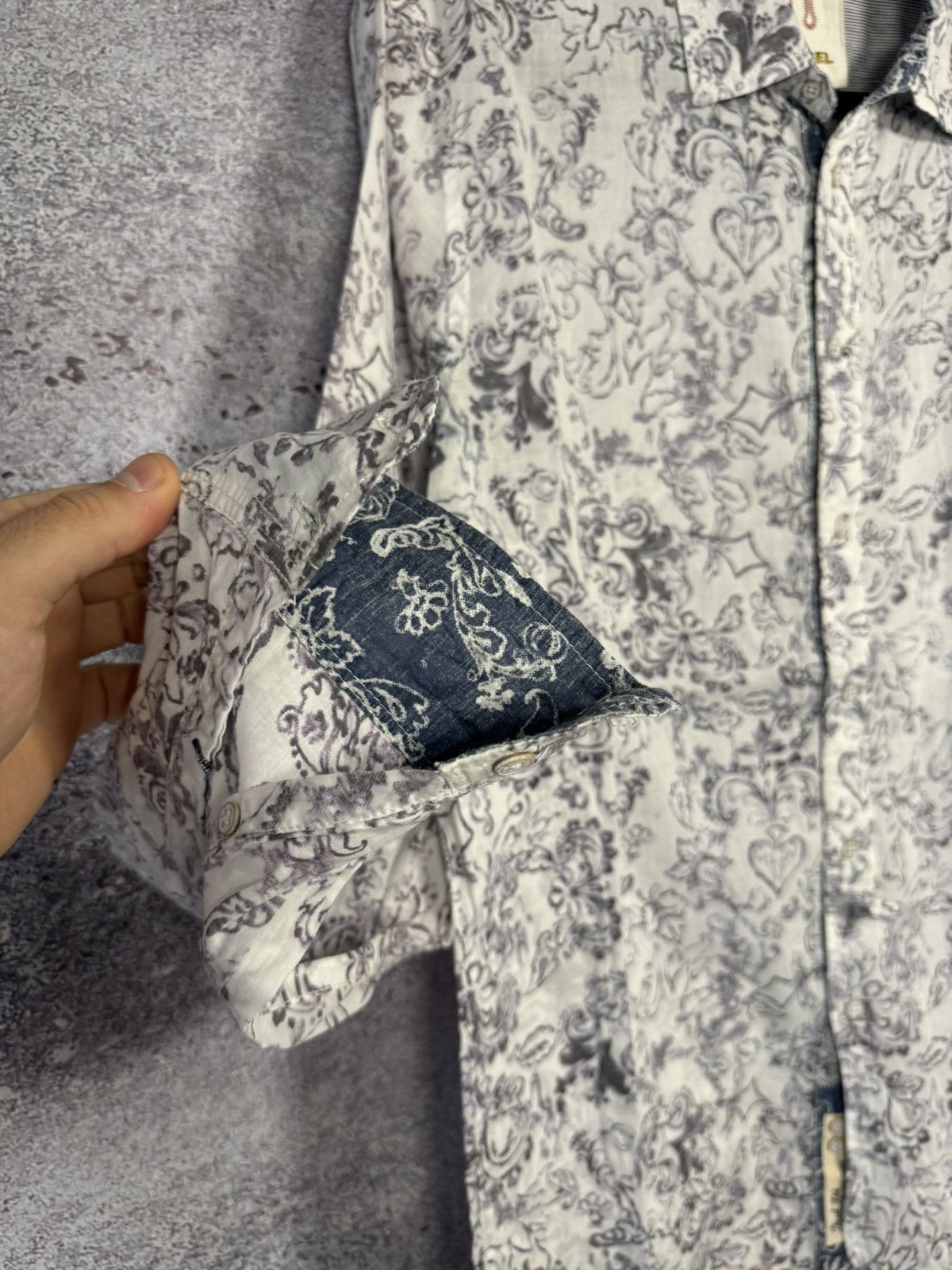 Diesel × Diesel Black Gold × Vintage Vintage Diesel Rare Abstract Light Weight Mens Button Shirt Size US L / EU 52-54 / 3 - 8 Thumbnail