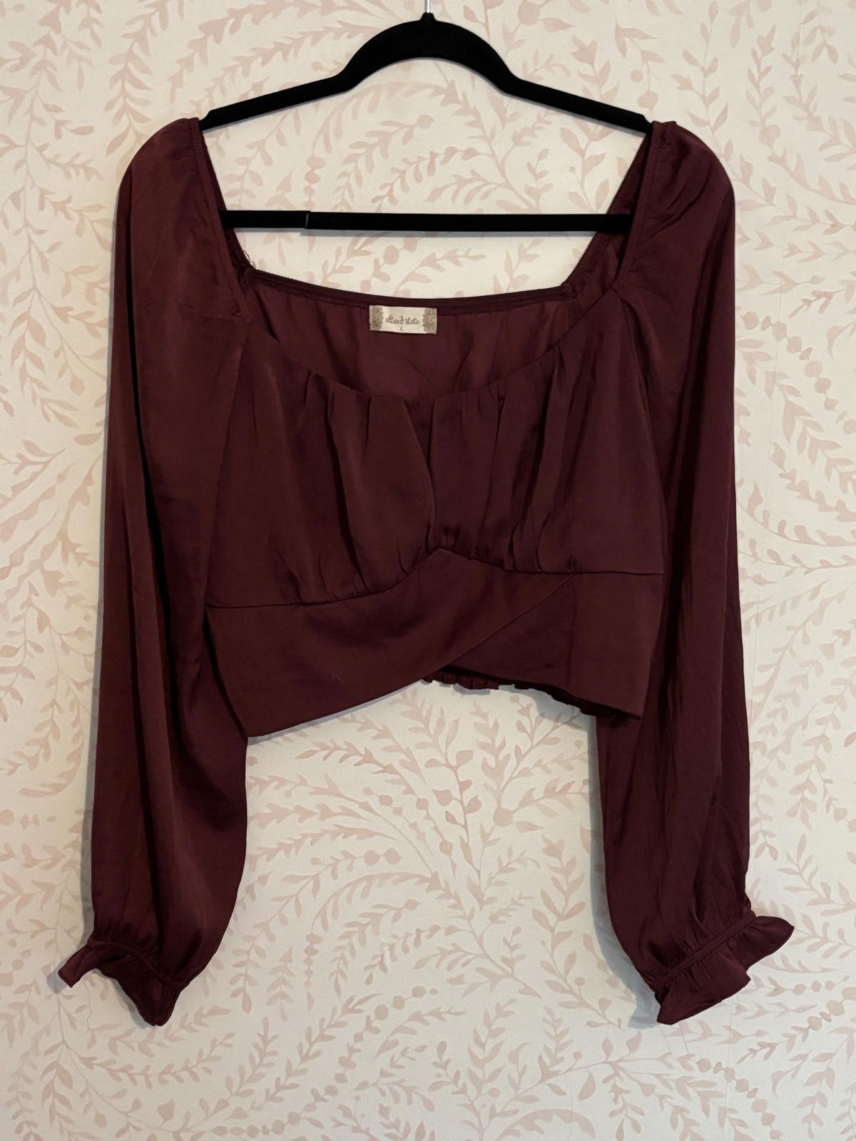 Other Altar'd State Crop Long Sleeve Square Neck Burgundy Top L Size L / US 10 / IT 46 - 2 Thumbnail