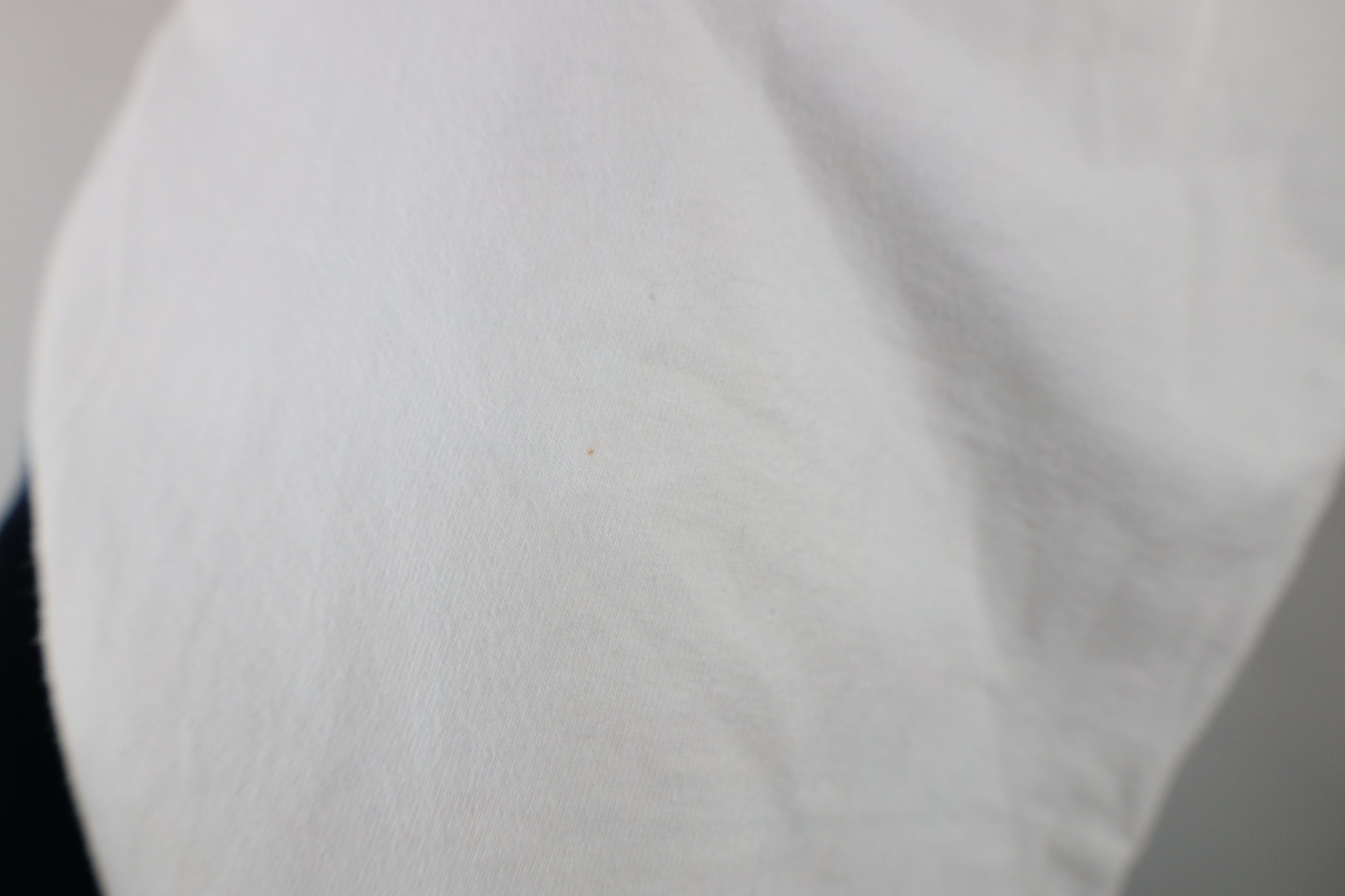 Vintage Vintage 90s Streetwear Heavyweight T-Shirt White Cotton Size US L / EU 52-54 / 3 - 5 Thumbnail