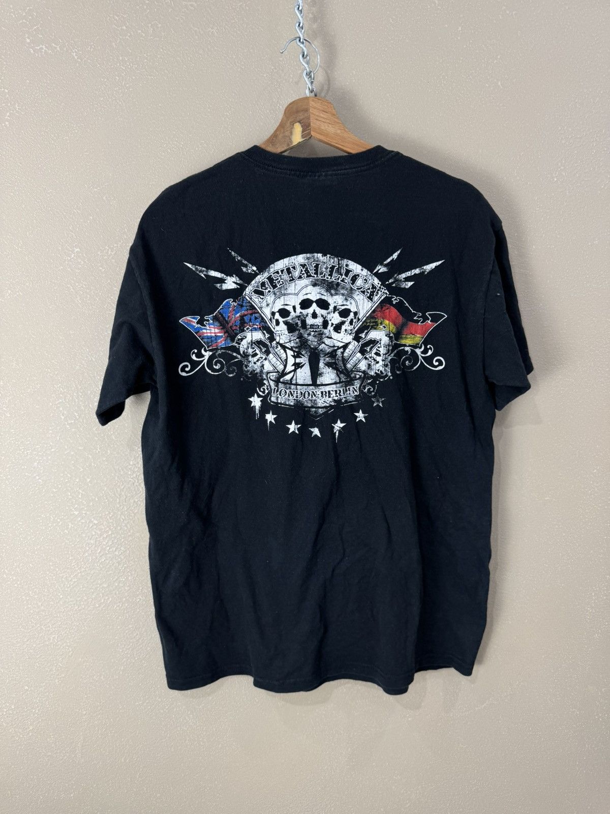 Band Tees Vintage Metallica tShirt Black Album Tour tee Size US M / EU 48-50 / 2 - 2 Thumbnail