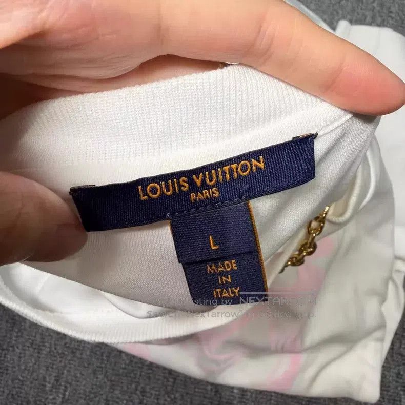 Louis Vuitton Louis Vuitton short sleeves Size US L / EU 52-54 / 3 - 4 Thumbnail