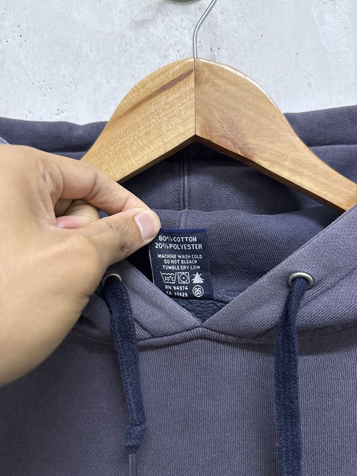 Stussy Early 2000s Distressed Stussy Rip Off Fendi Sun Faded Hoodie Size US M / EU 48-50 / 2 - 6 Thumbnail