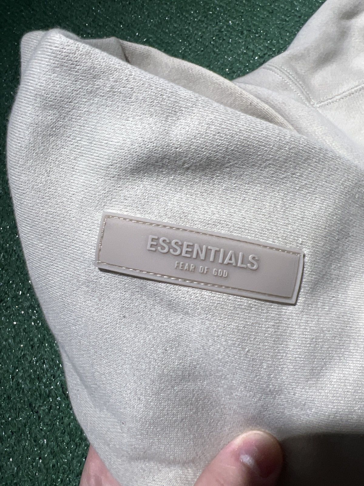 Fear of God Fear of god essentials 1977 hoodie size s Size US S / EU 44-46 / 1 - 7 Thumbnail