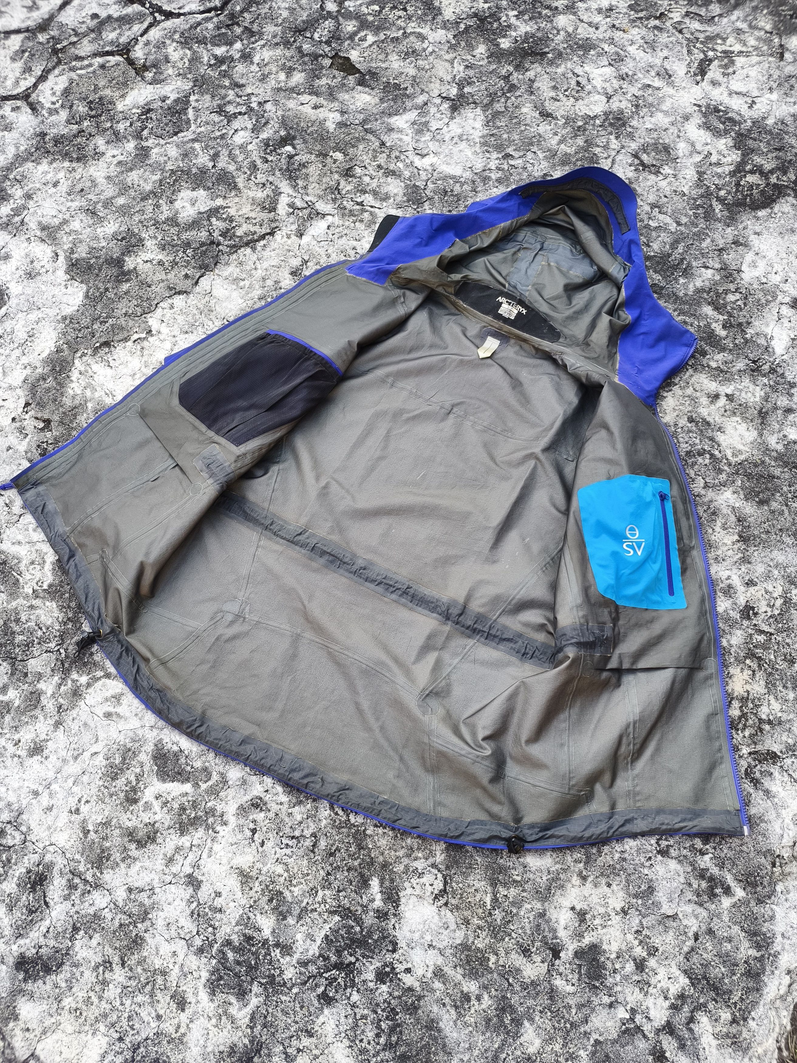 Arc'teryx Arcteryx Theta SV Squid Ink Size US S / EU 44-46 / 1 - 5 Thumbnail
