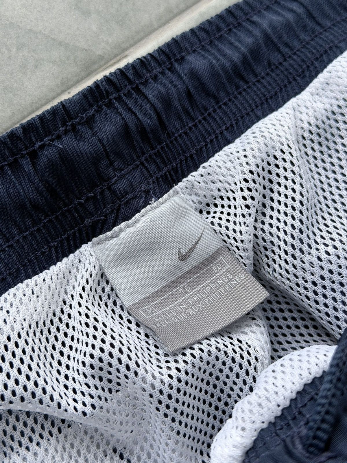 Nike Vintage 00s Nike Baggy Nylon Track Pants Size US 36 / EU 52 - 4 Thumbnail