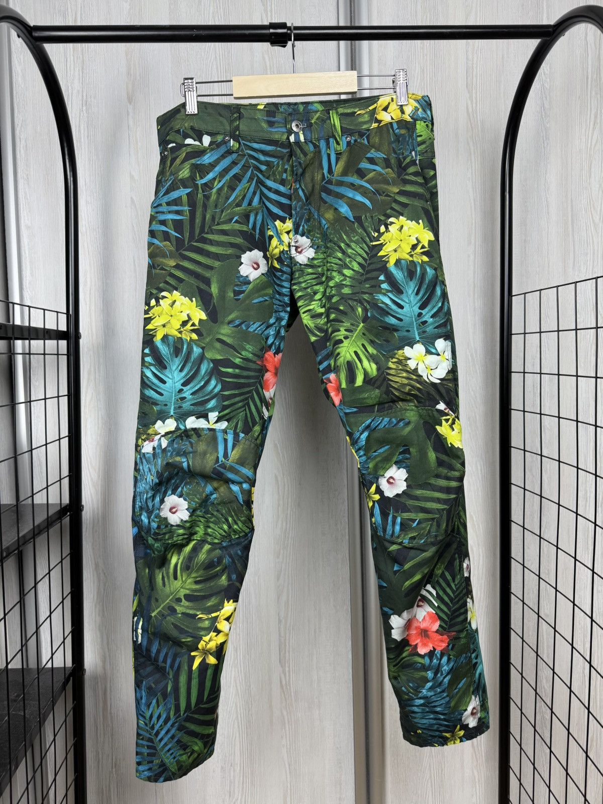 G-Star × Pharrell G-STAR RAW Pharrell Williams 5622 3D Tapered COJ Jeans Pants Size US 32 / EU 48 - 1 Thumbnail