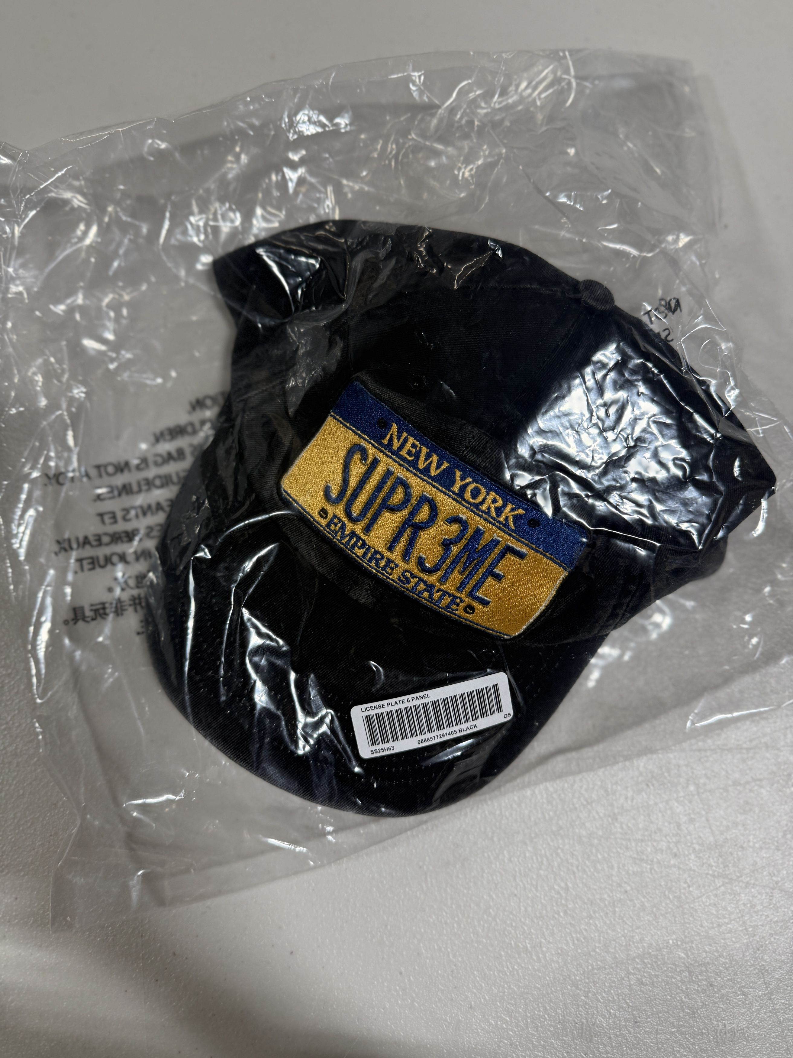 Supreme Supreme License Plate 6-Panel (FW25) black Sz Adjustable Size ONE SIZE - 3 Thumbnail