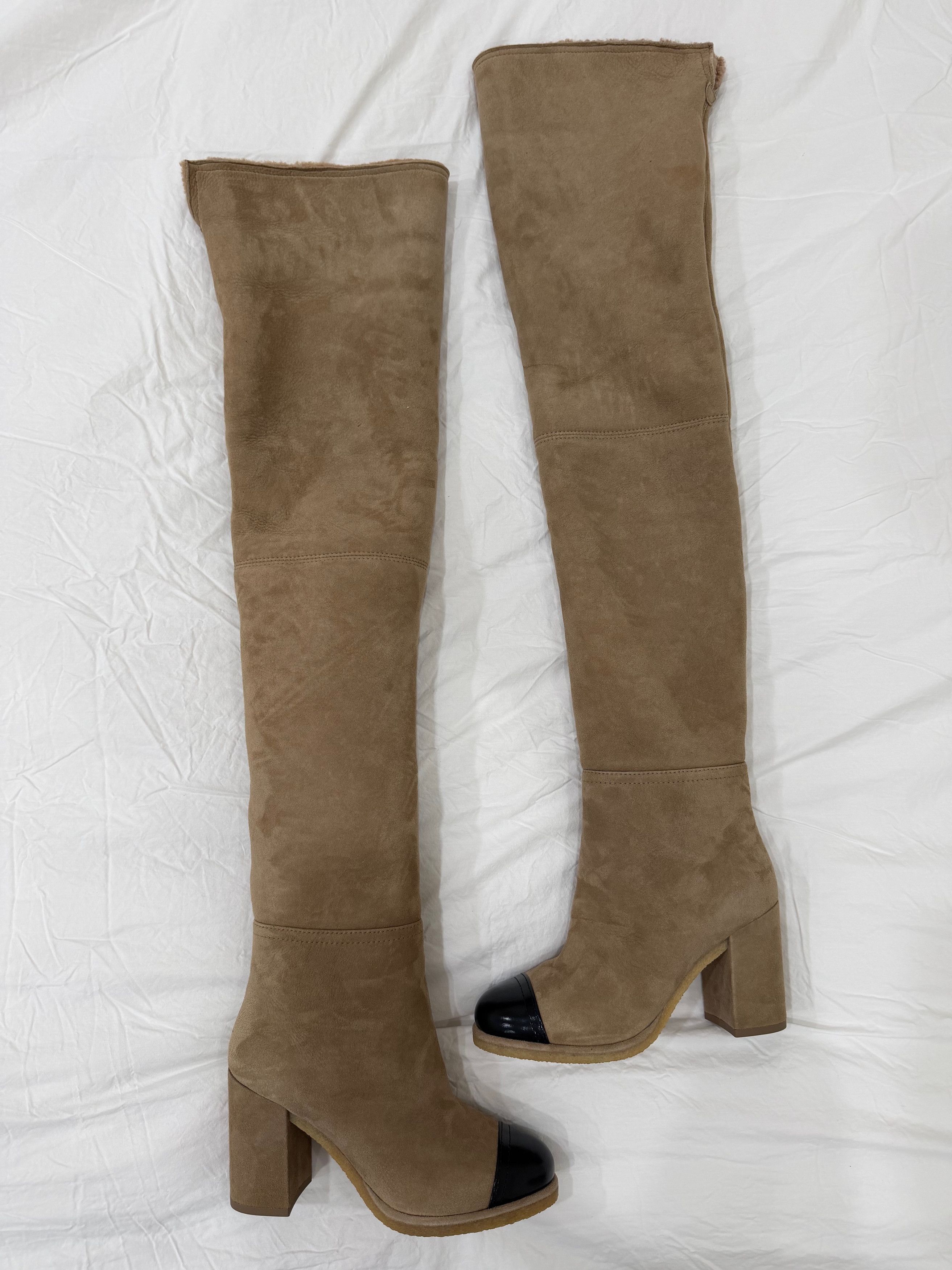 Chanel 24K Suede Shearling Fur Thigh High OTK Block Heel Boots 37 Size US 7 / IT 37 - 16 Thumbnail