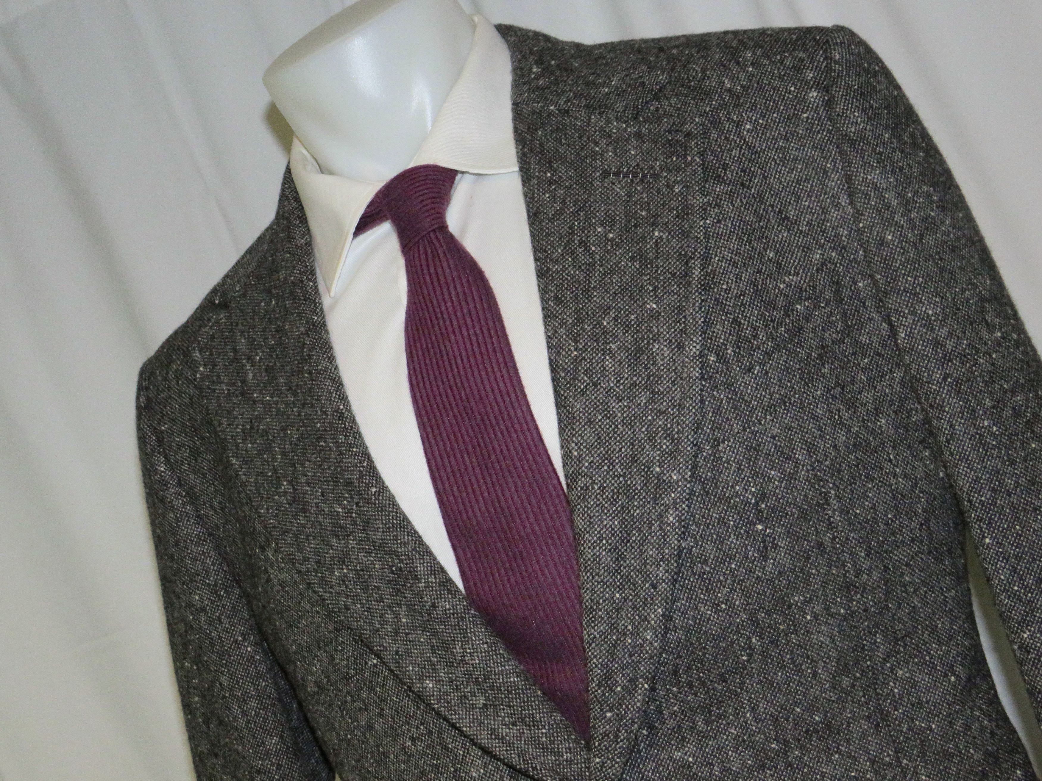 Tom Ford Current Gray Donegal Tweed Two Button Suit 44R Size 44R - 7 Thumbnail