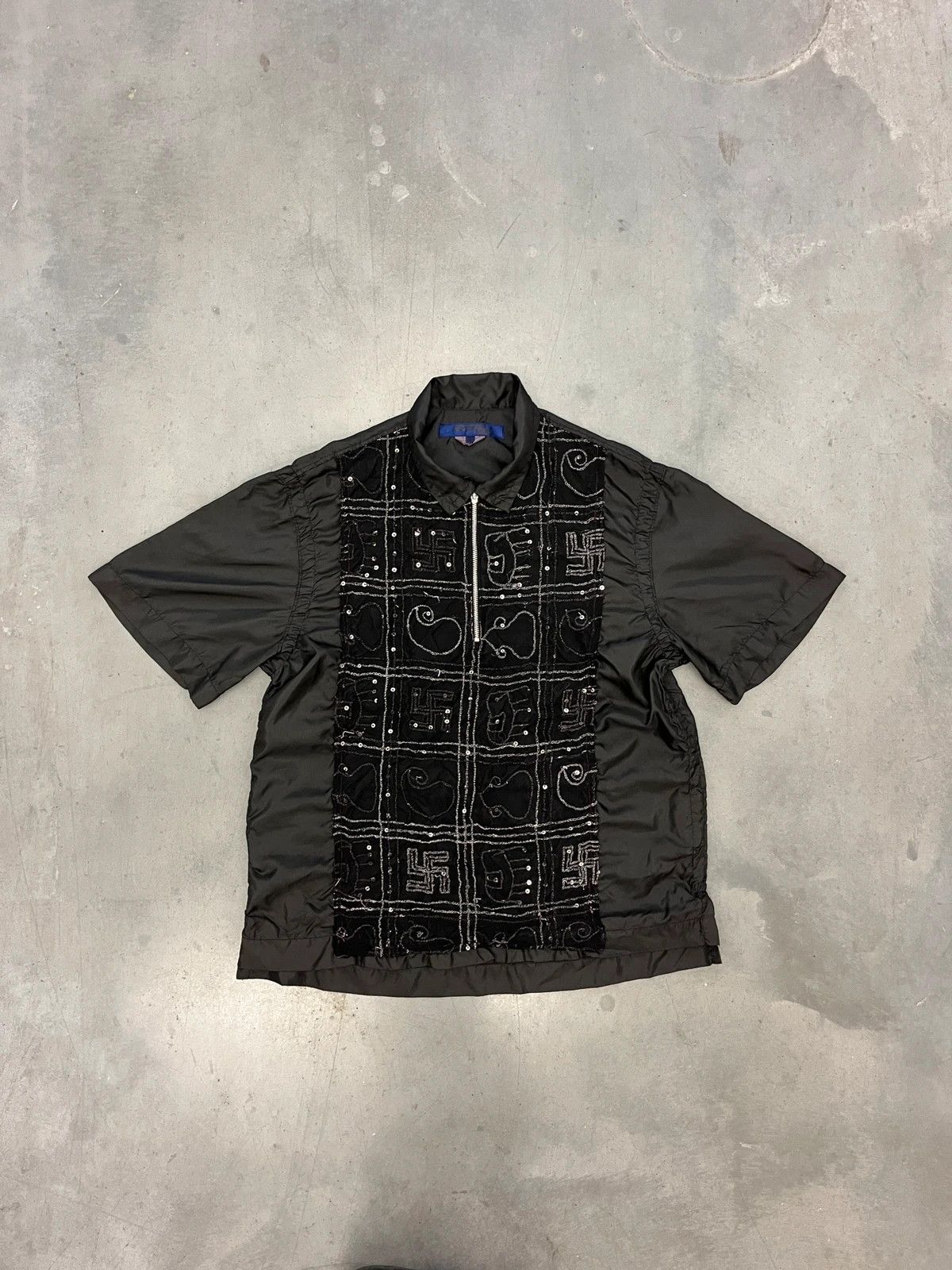 Junya Watanabe A/W 2004 Junya Watanabe Zipped Sequin Shirt Size US S / EU 44-46 / 1 - 1 Thumbnail