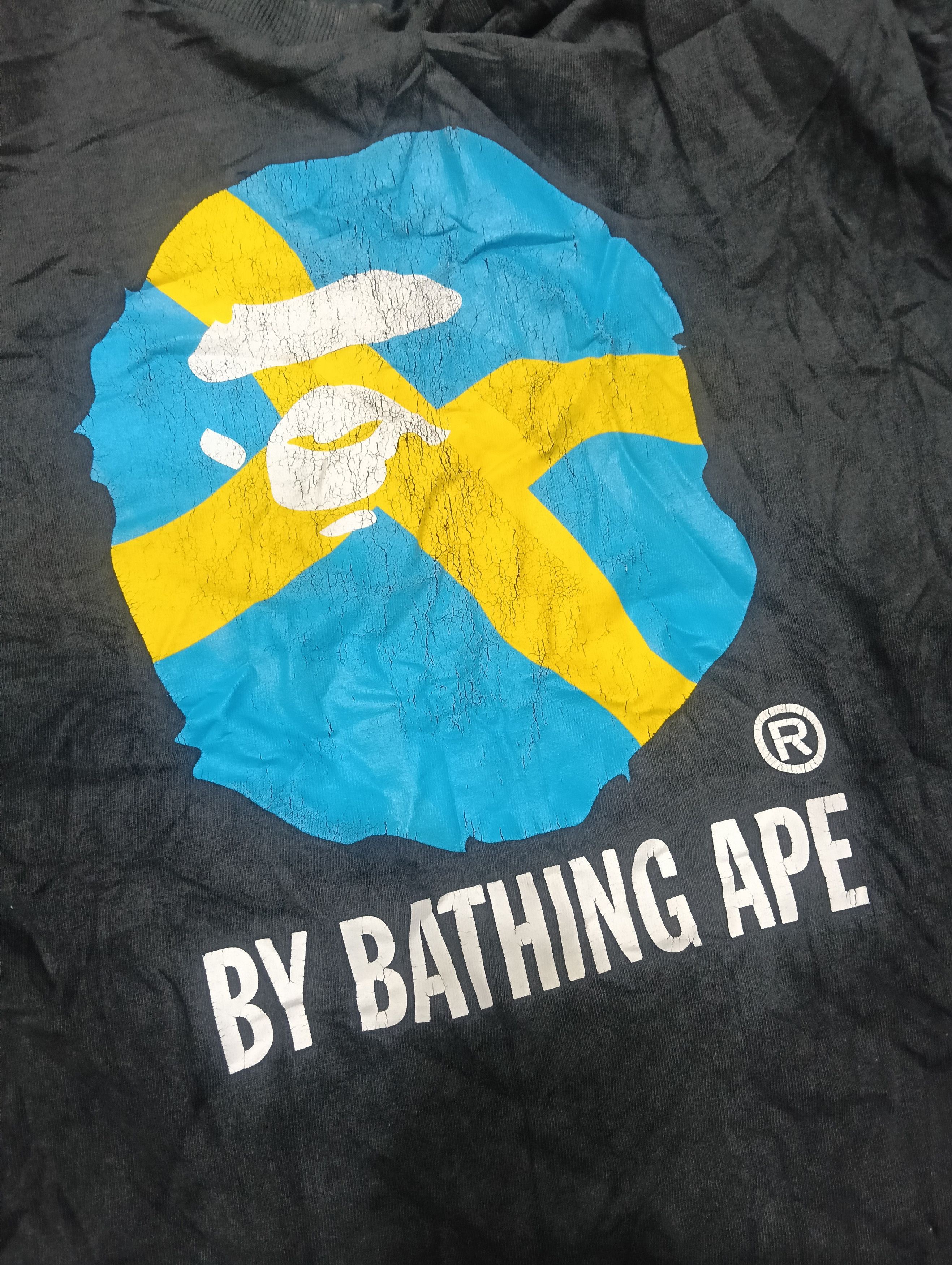Bape Sick Thrashed Bape Swedish Flag Big Logo Tee Size US M / EU 48-50 / 2 - 1 Thumbnail