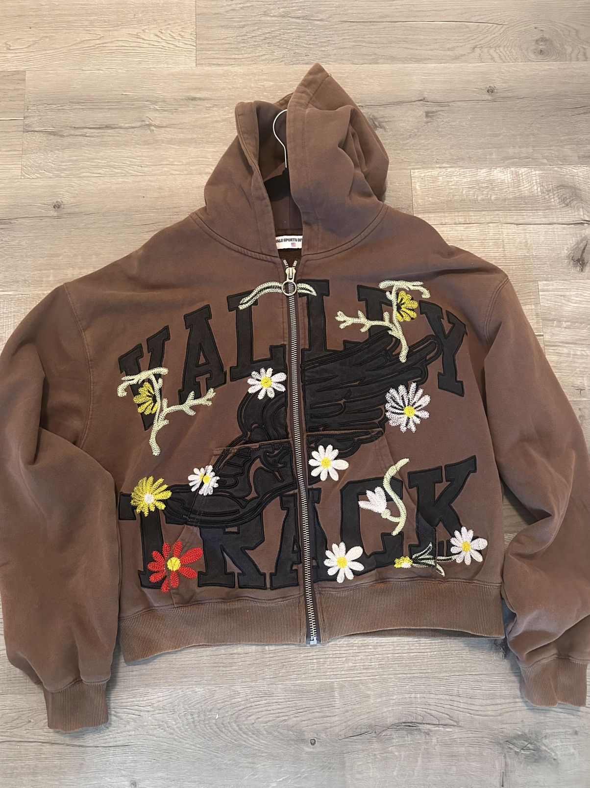 Vale VALE FOREVER HARMONY GARDEN ZIP UP HOODIE BROWN Size US L / EU 52-54 / 3 - 1 Thumbnail