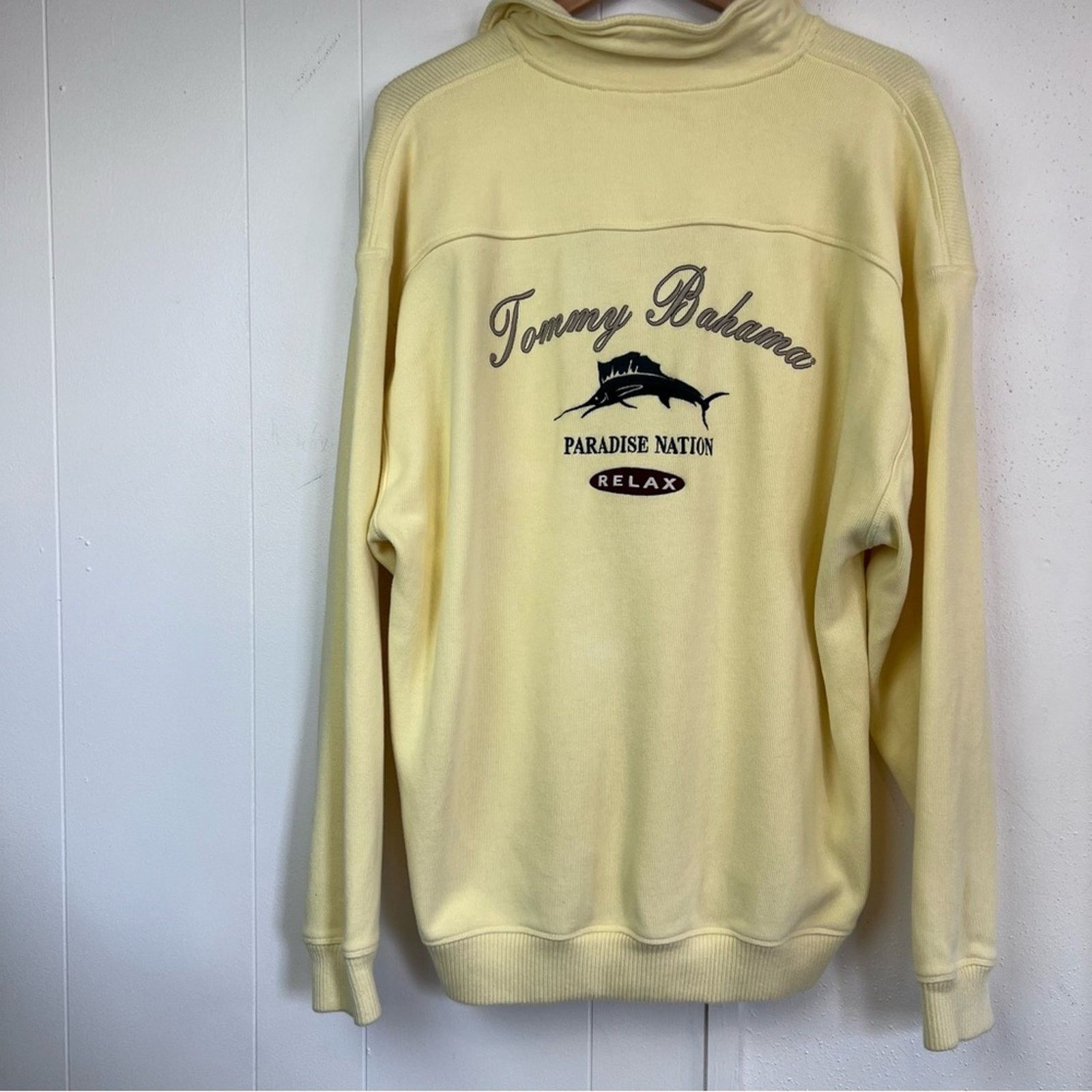 Tommy Bahama Tommy Bahama Yellow Logo Pullover Sweater Men’s Size XL Size US XL / EU 56 / 4 - 13 Thumbnail