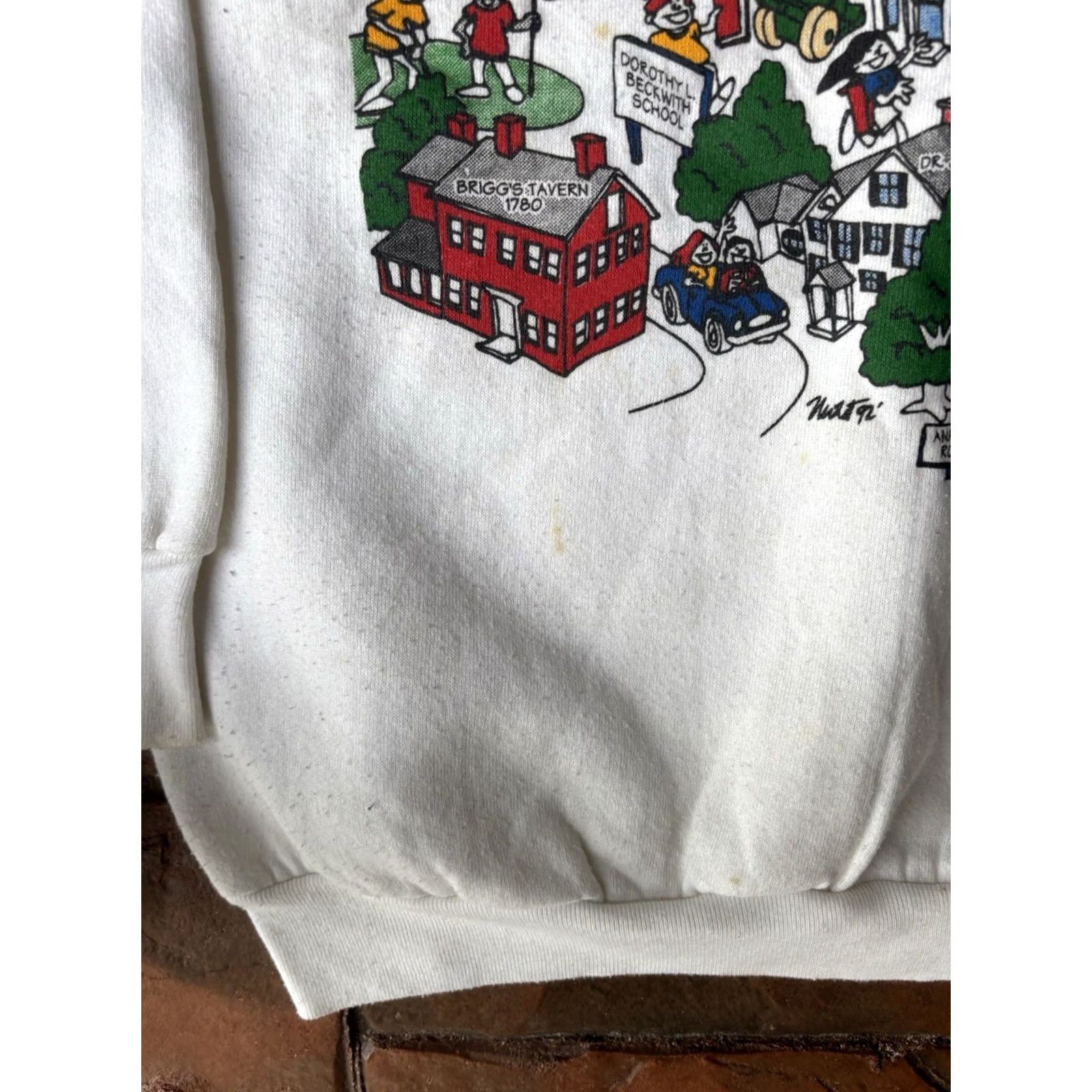 Fruit Of The Loom VINTAGE Mississippi Crewneck Sweatshirt XL USA Tourist Souvenir Men White Cotton Knit Embroidered Graphic Print 90s Retro Steampunk USA Size US XL / EU 56 / 4 - 5 Thumbnail