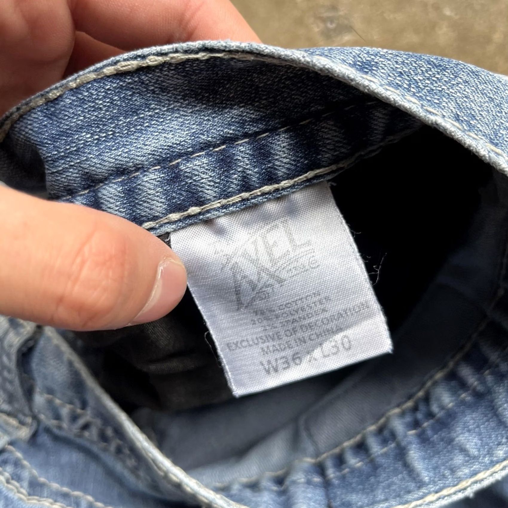 Denime Axel Jeans Mens 36x30 Blue Denim Straight Leg Medium Wash Pockets Size US 36 / EU 52 - 4 Thumbnail