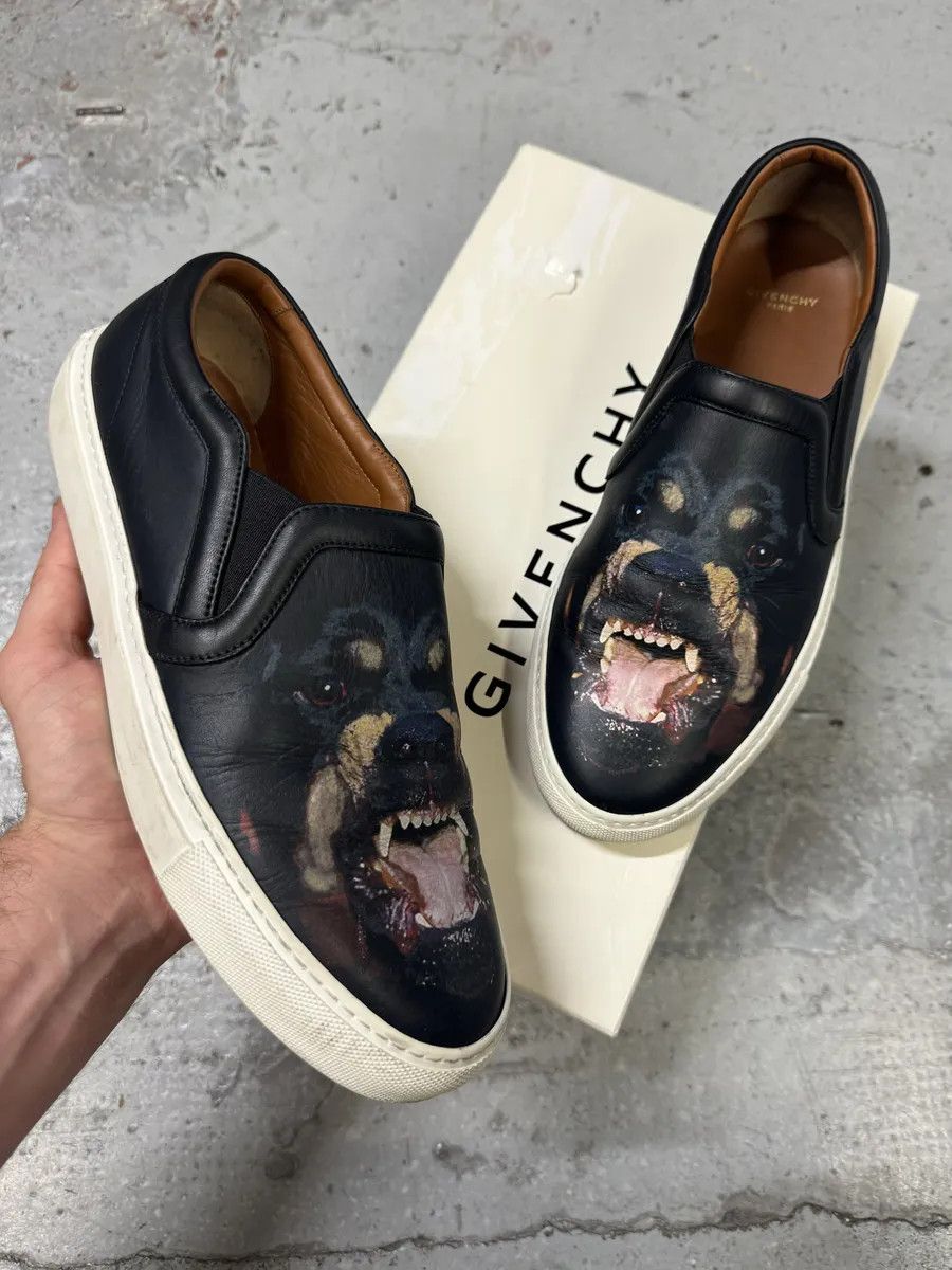 Givenchy Givenchy Rottweiler Dog Black Leather Slip On Shoes Size US 7 / EU 40 - 1 Thumbnail
