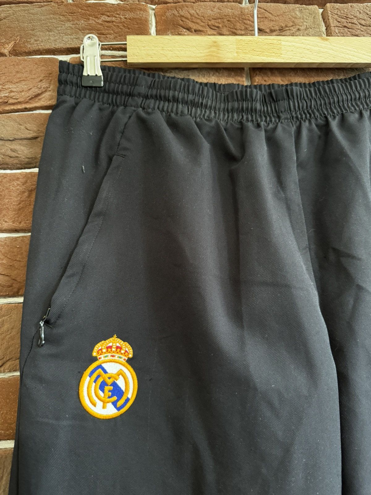 Adidas Vintage 2002 Adidas Real Madrid Sweat Pants s Football Socce Size US 32 / EU 48 - 3 Thumbnail