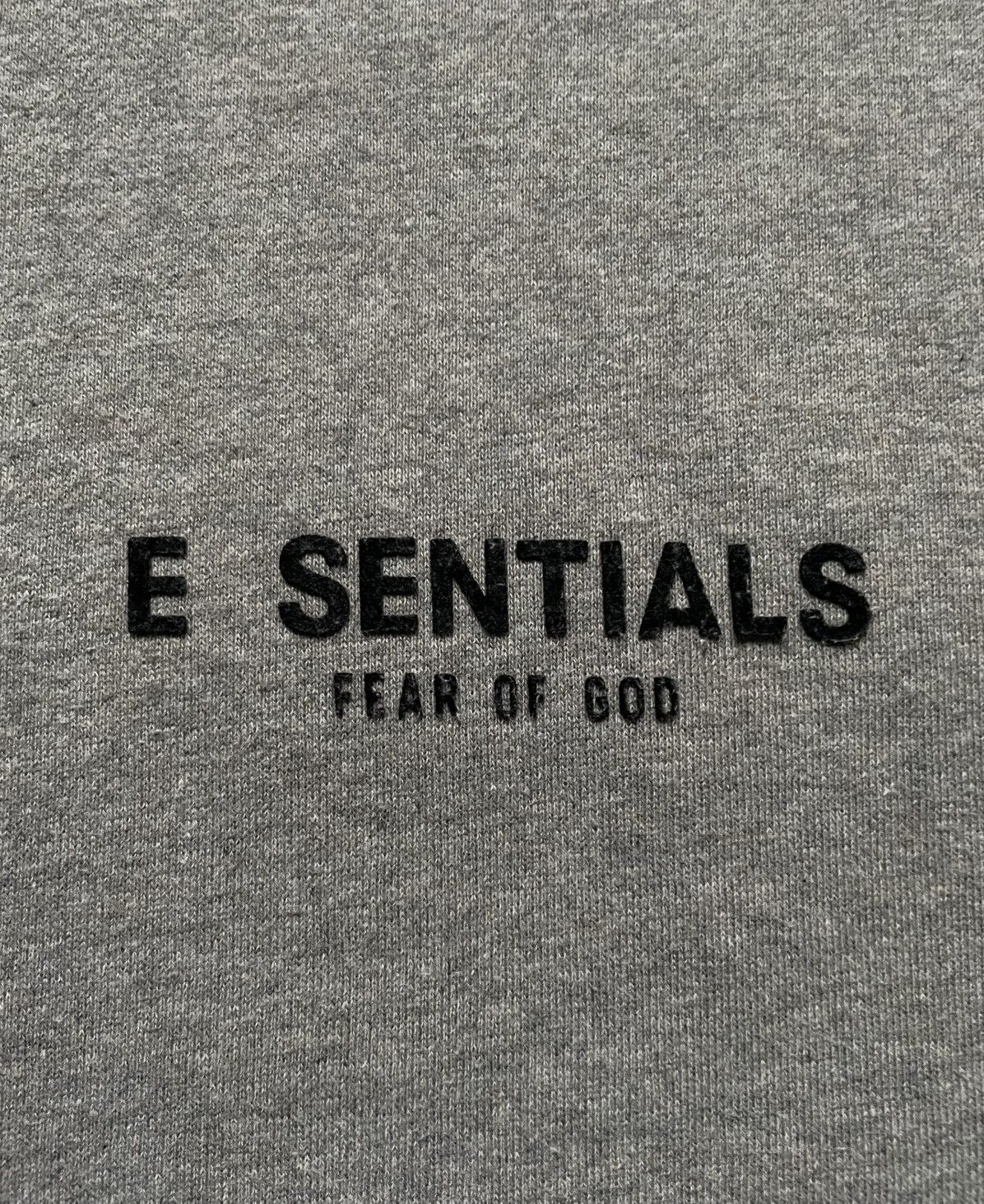 Essentials × Fear of God Designer Streetwear Y2K Rap Fear Of God ESSENTIALS Big Logo Size US M / EU 48-50 / 2 - 5 Thumbnail