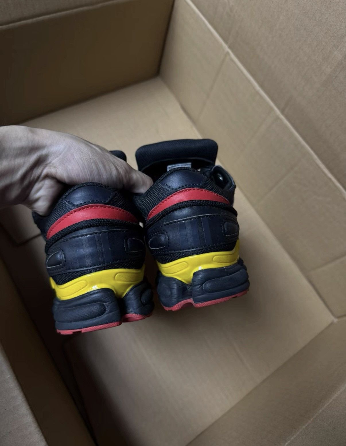 Adidas Adidas Black & Yellow F34234 K37 Size US 7 / EU 40 - 8 Thumbnail