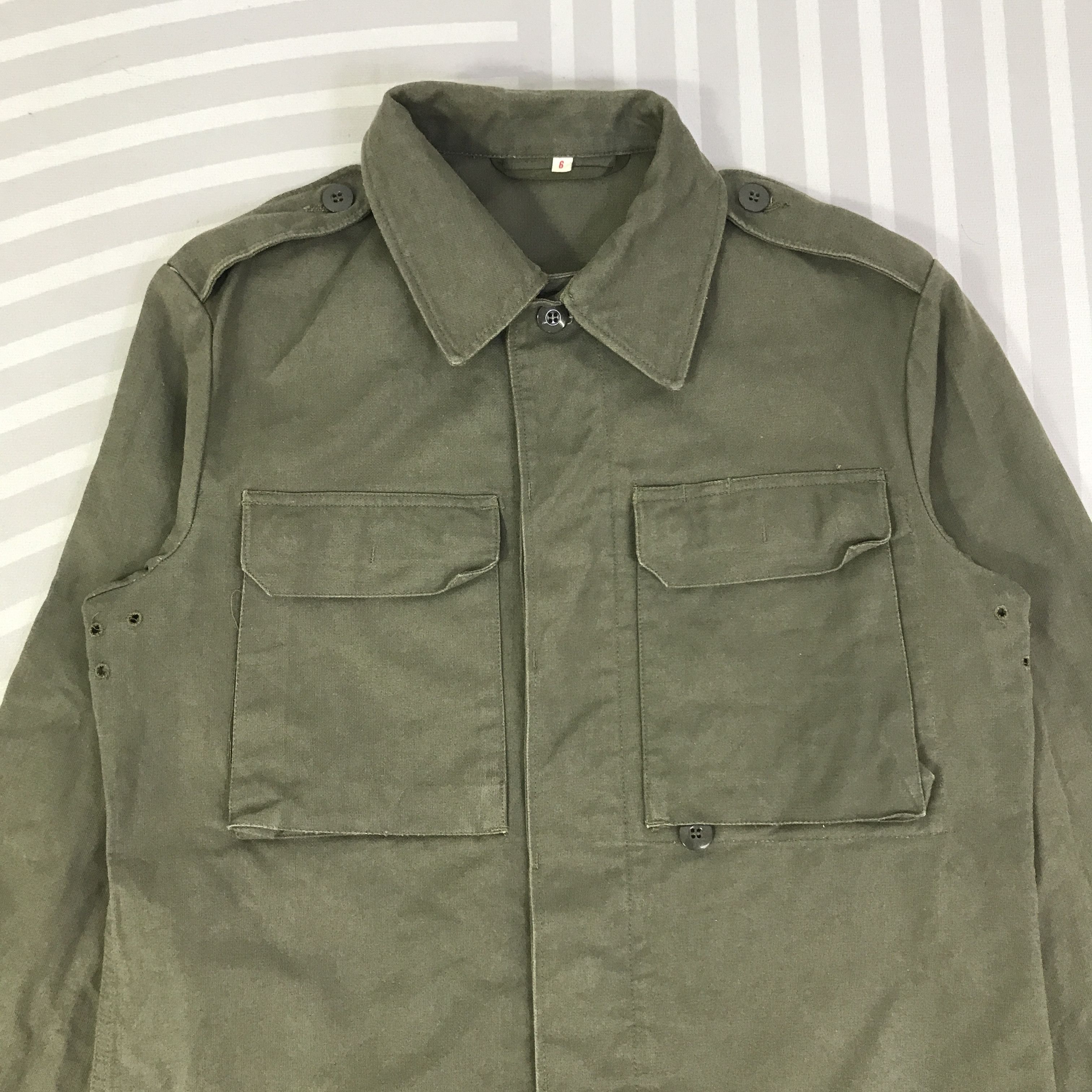 Vintage Vintage Army button Jacket K114B19 Size US L / EU 52-54 / 3 - 2 Thumbnail