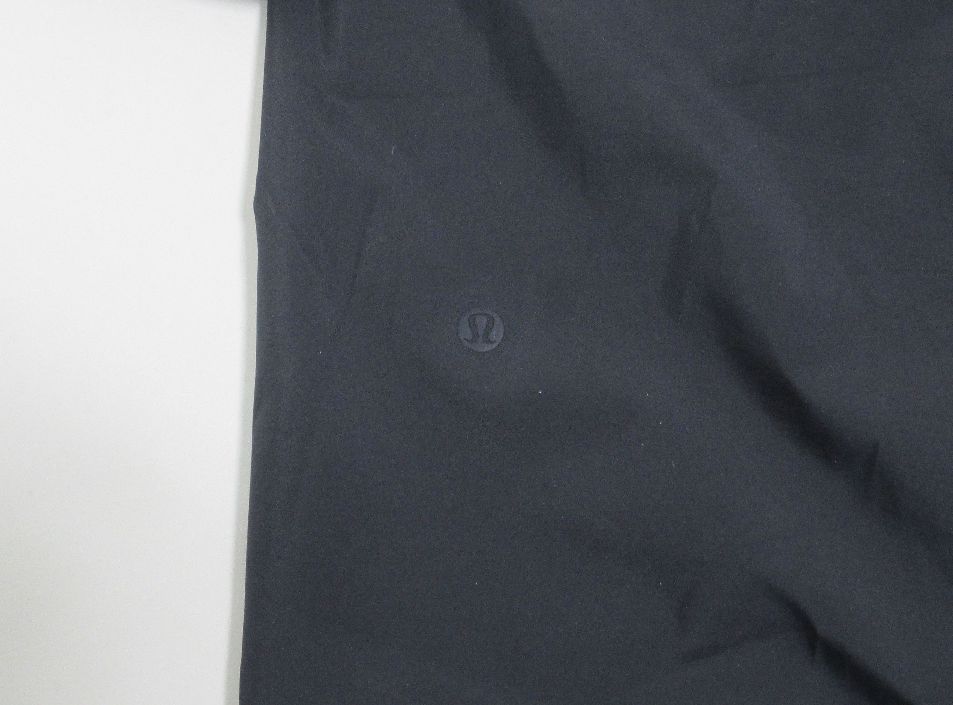 Lululemon Lululemon Women's Rain Rules Jacket Black Glyde Waterproof Size XS / US 0-2 / IT 36-38 - 10 Thumbnail