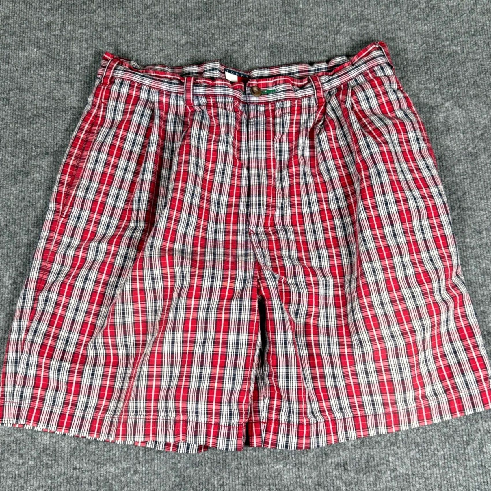 Tommy Hilfiger VINTAGE Tommy Hilfiger Plaid Shorts Mens Chino 34 Red Blue White Preppy USA Casual Summer Vacaton Size US 34 / EU 50 - 2 Thumbnail