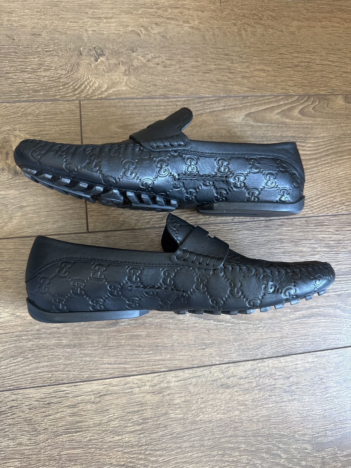 Gucci Gucci GG Embossed Leather Loafers US 10.5 (UK 9.5 – Black Size US 10.5 / EU 43-44 - 6 Thumbnail