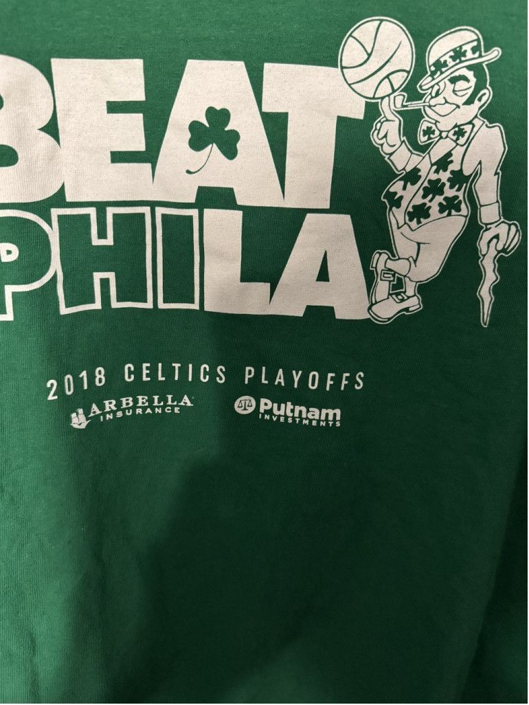 Gildan Boston Celtics Lot of Five (5) T-Shirts Men Sz XL NBA Green Size US XL / EU 56 / 4 - 15 Thumbnail